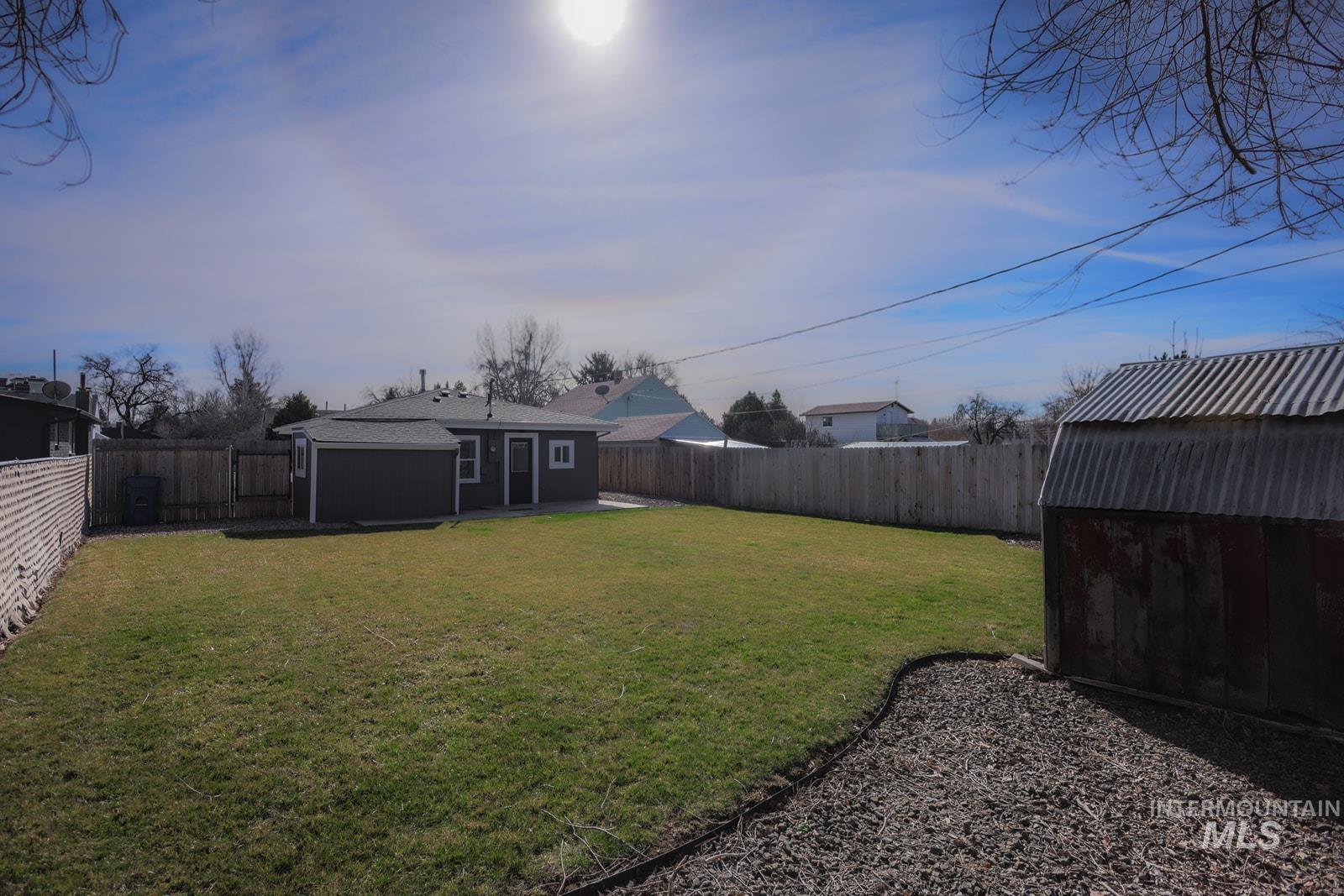 1411 11th Avenue South, Nampa, Idaho 83651, 2 Bedrooms, 1 Bathroom, Residential For Sale, Price $315,000,MLS 98975547