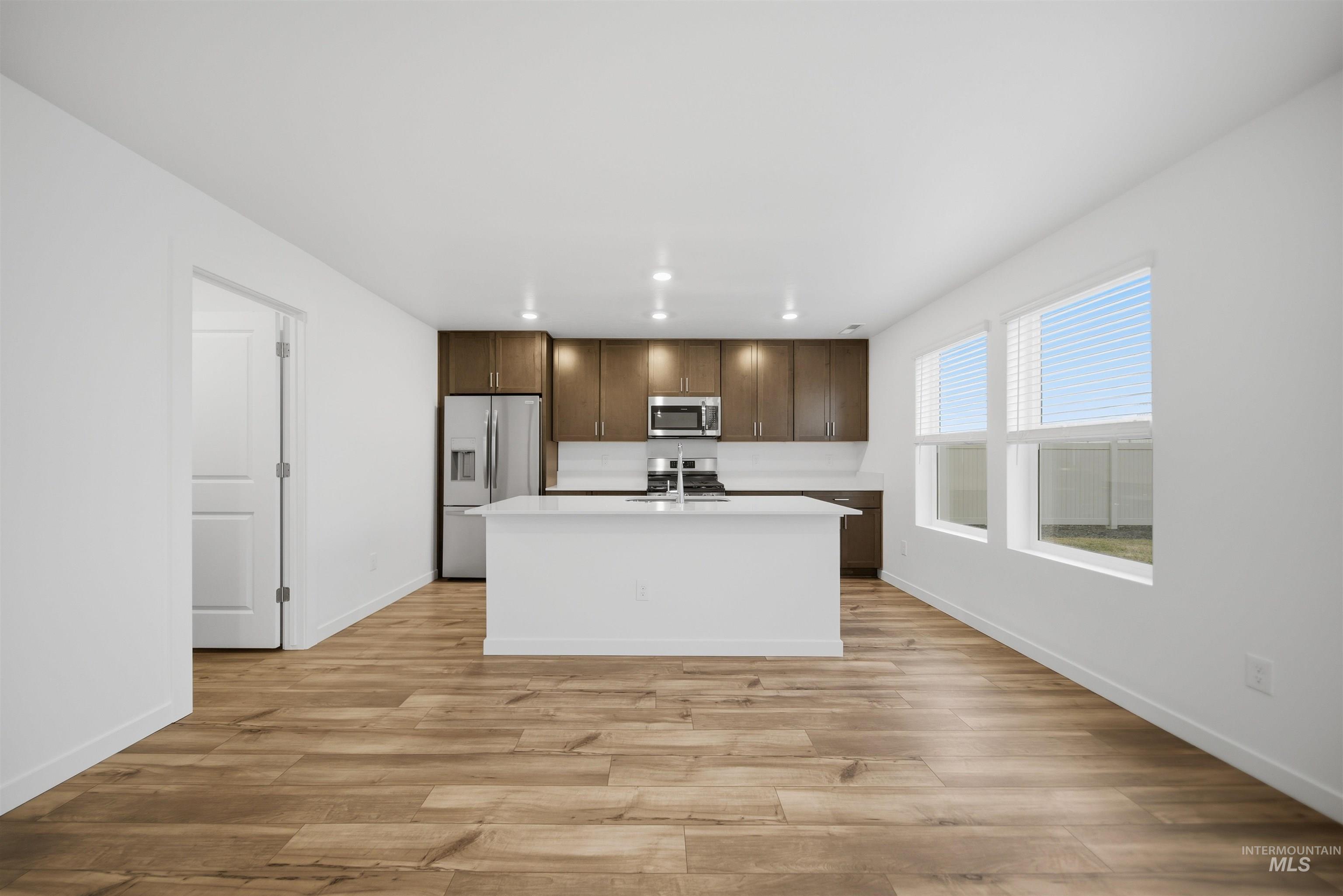 8577 E Love Ct, Nampa, Idaho 83687, 4 Bedrooms, 3 Bathrooms, Residential For Sale, Price $502,000, 98975549