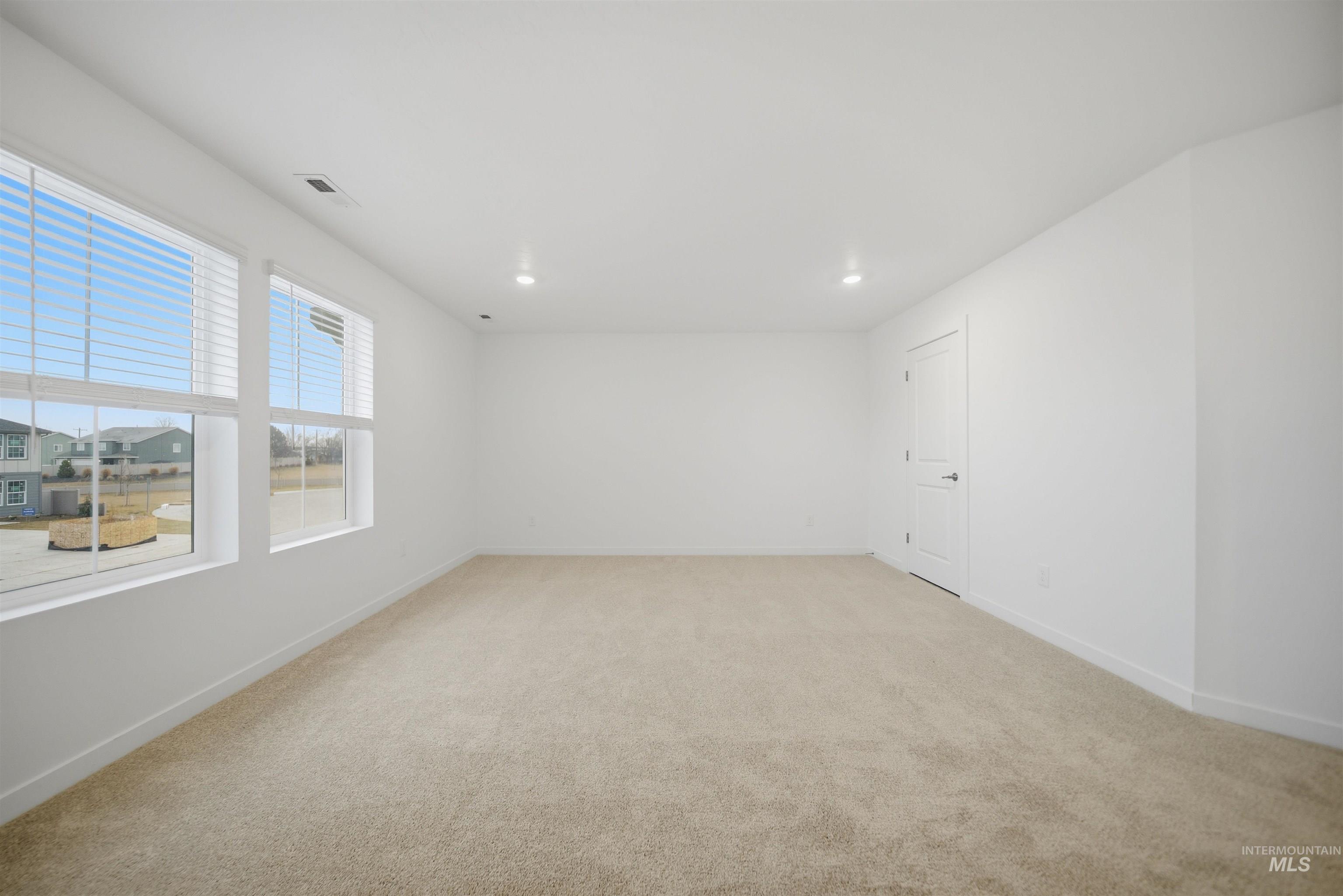 8577 E Love Ct, Nampa, Idaho 83687, 4 Bedrooms, 3 Bathrooms, Residential For Sale, Price $502,000, 98975549