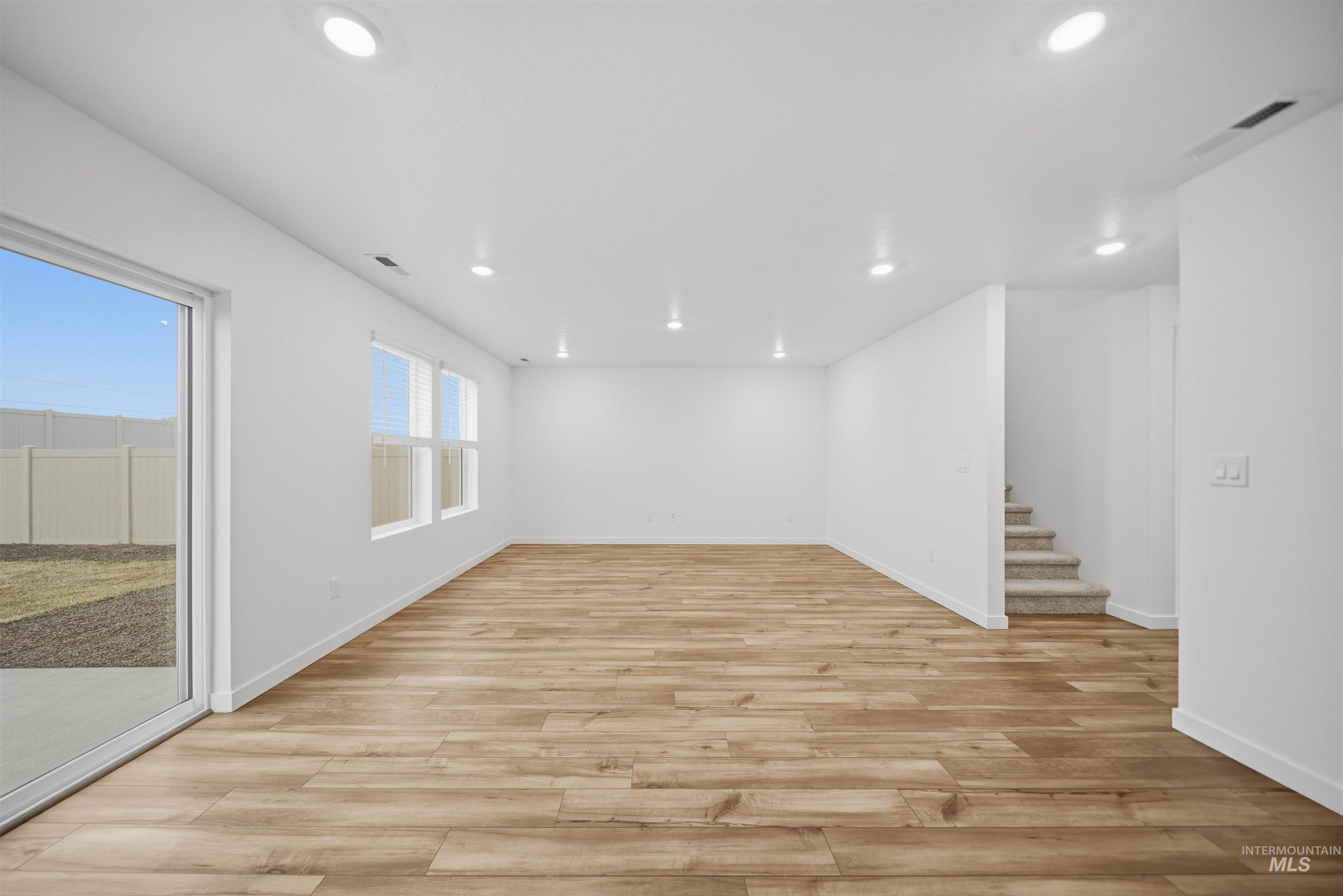 8577 E Love Ct, Nampa, Idaho 83687, 4 Bedrooms, 3 Bathrooms, Residential For Sale, Price $502,000, 98975549