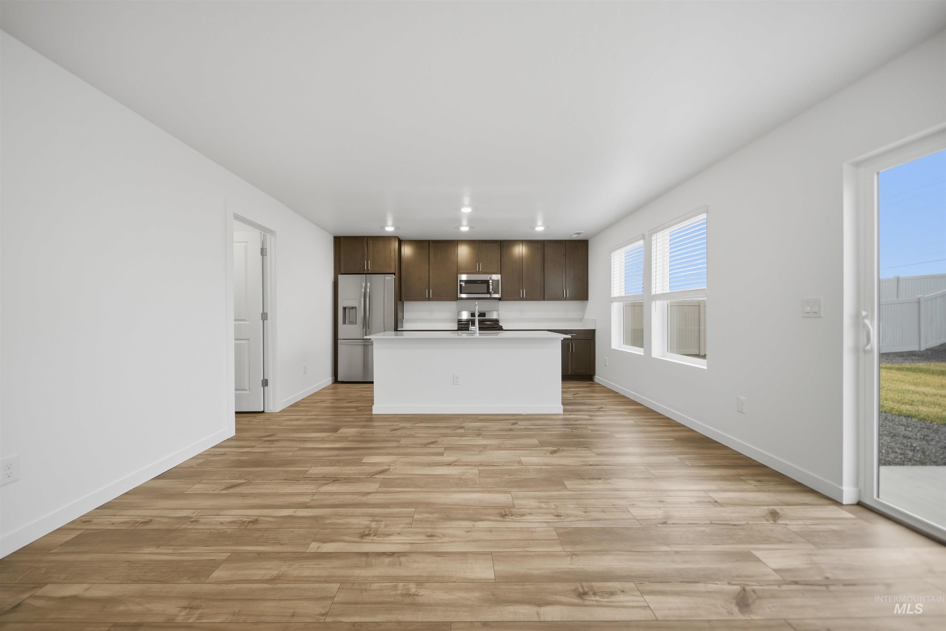 8577 E Love Ct, Nampa, Idaho 83687, 4 Bedrooms, 3 Bathrooms, Residential For Sale, Price $502,000,MLS 98975549