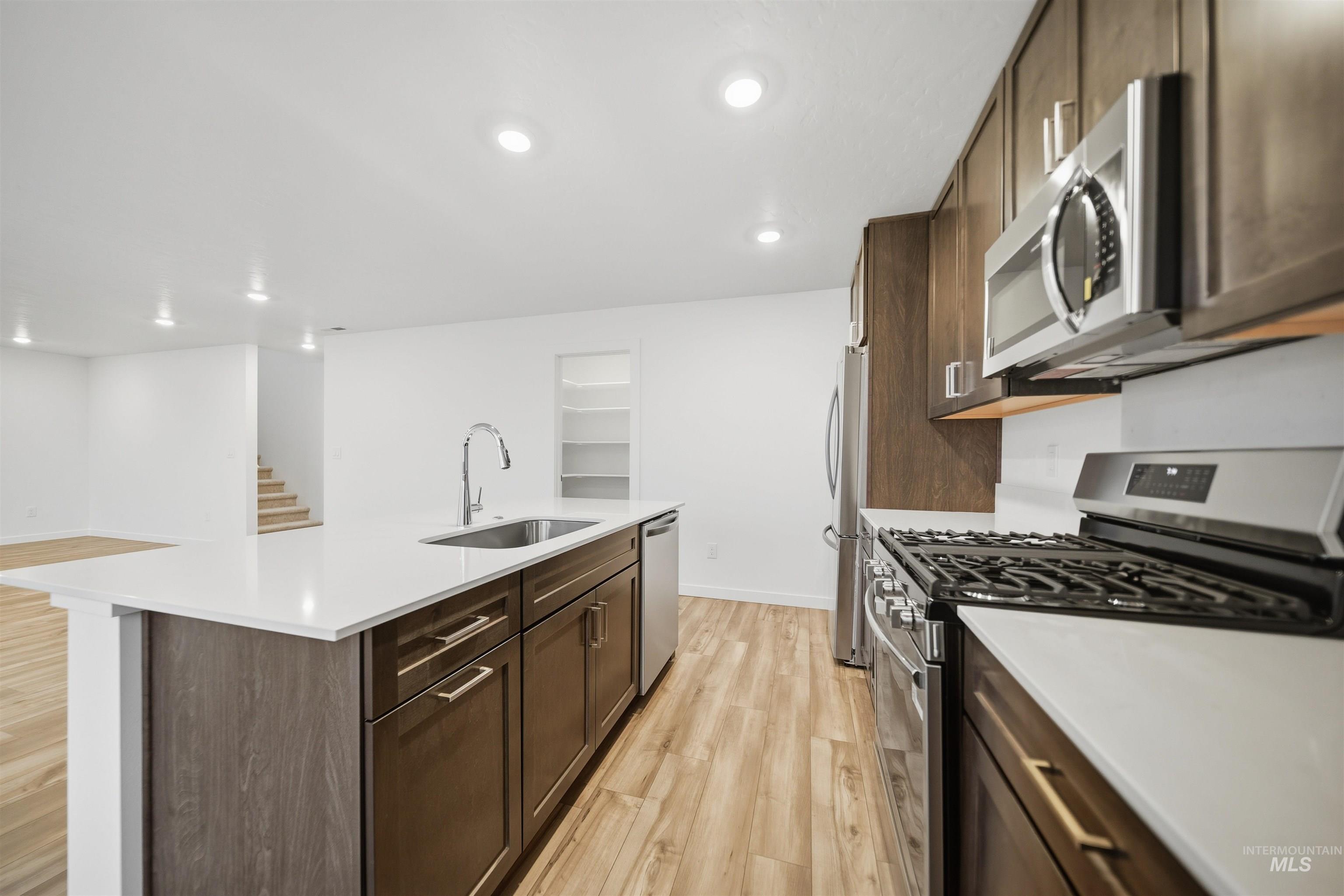 8577 E Love Ct, Nampa, Idaho 83687, 4 Bedrooms, 3 Bathrooms, Residential For Sale, Price $502,000,MLS 98975549