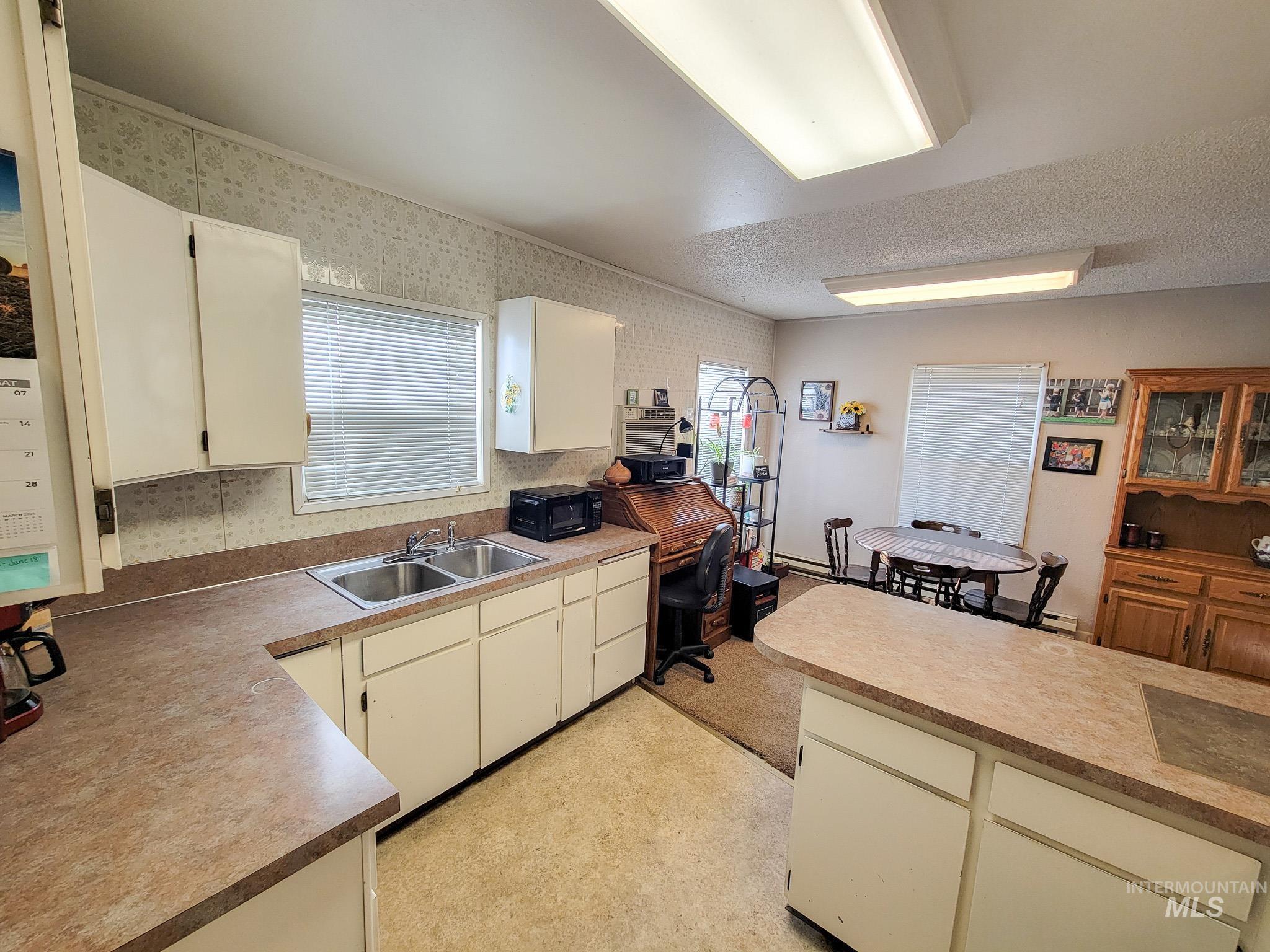 1107 Francis, Clarkston, Washington 99403, 3 Bedrooms, 1 Bathroom, Residential For Sale, Price $249,900,MLS 98975552