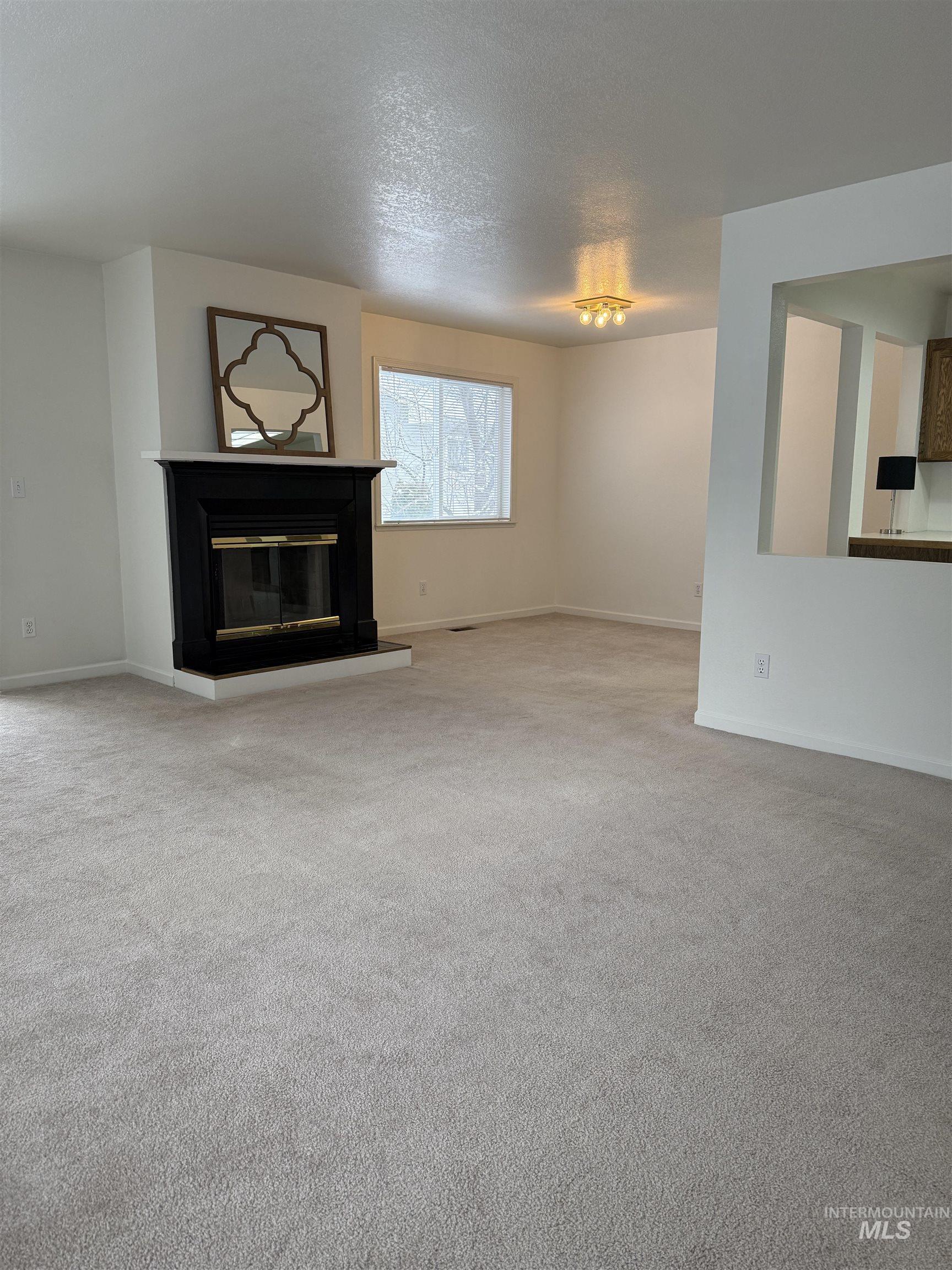 562 Deer Meadow, Moscow, Idaho 83843, 2 Bedrooms, 1.5 Bathrooms, Residential For Sale, Price $299,000, 98975553