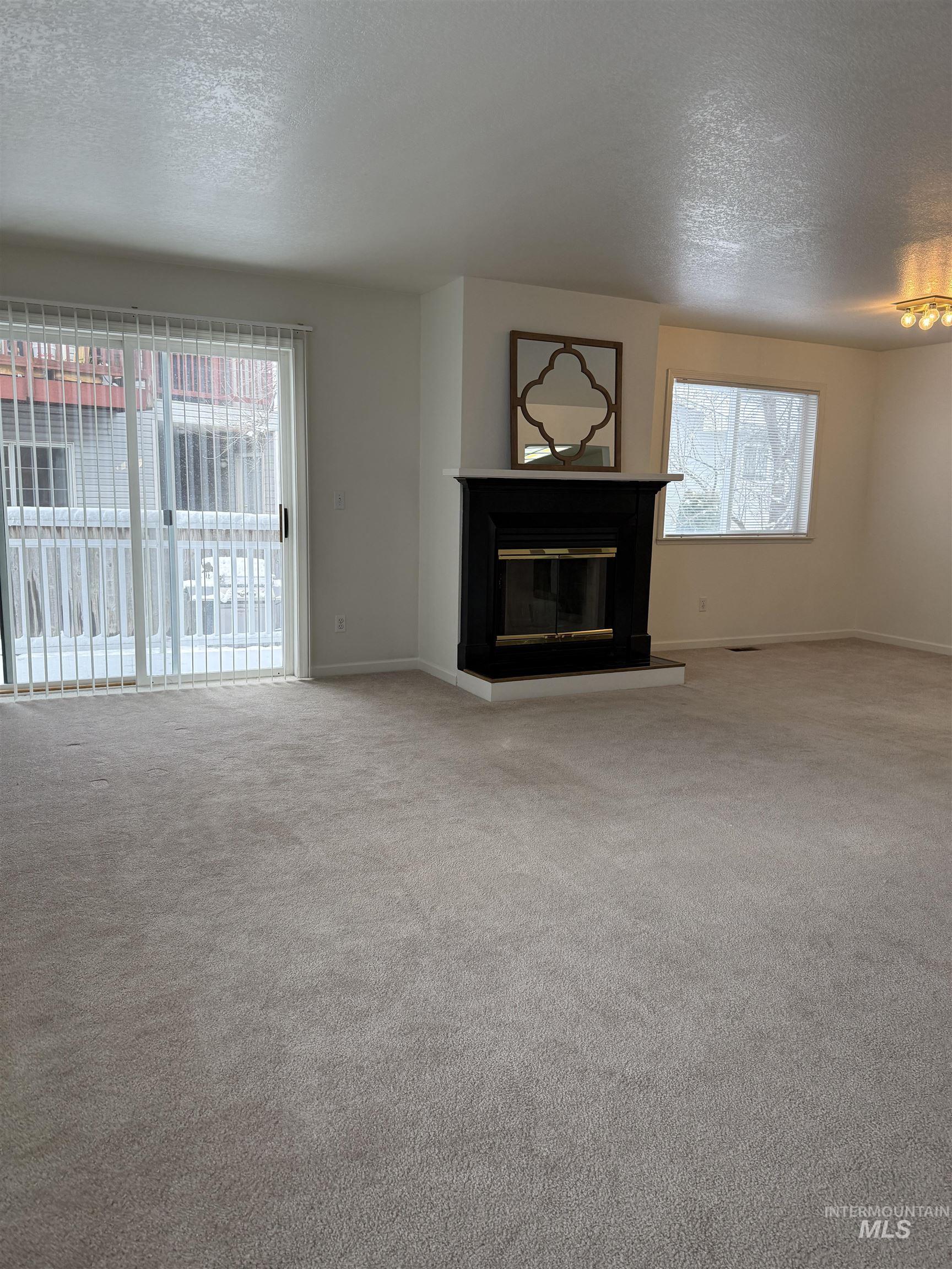 562 Deer Meadow, Moscow, Idaho 83843, 2 Bedrooms, 1.5 Bathrooms, Residential For Sale, Price $299,000, 98975553