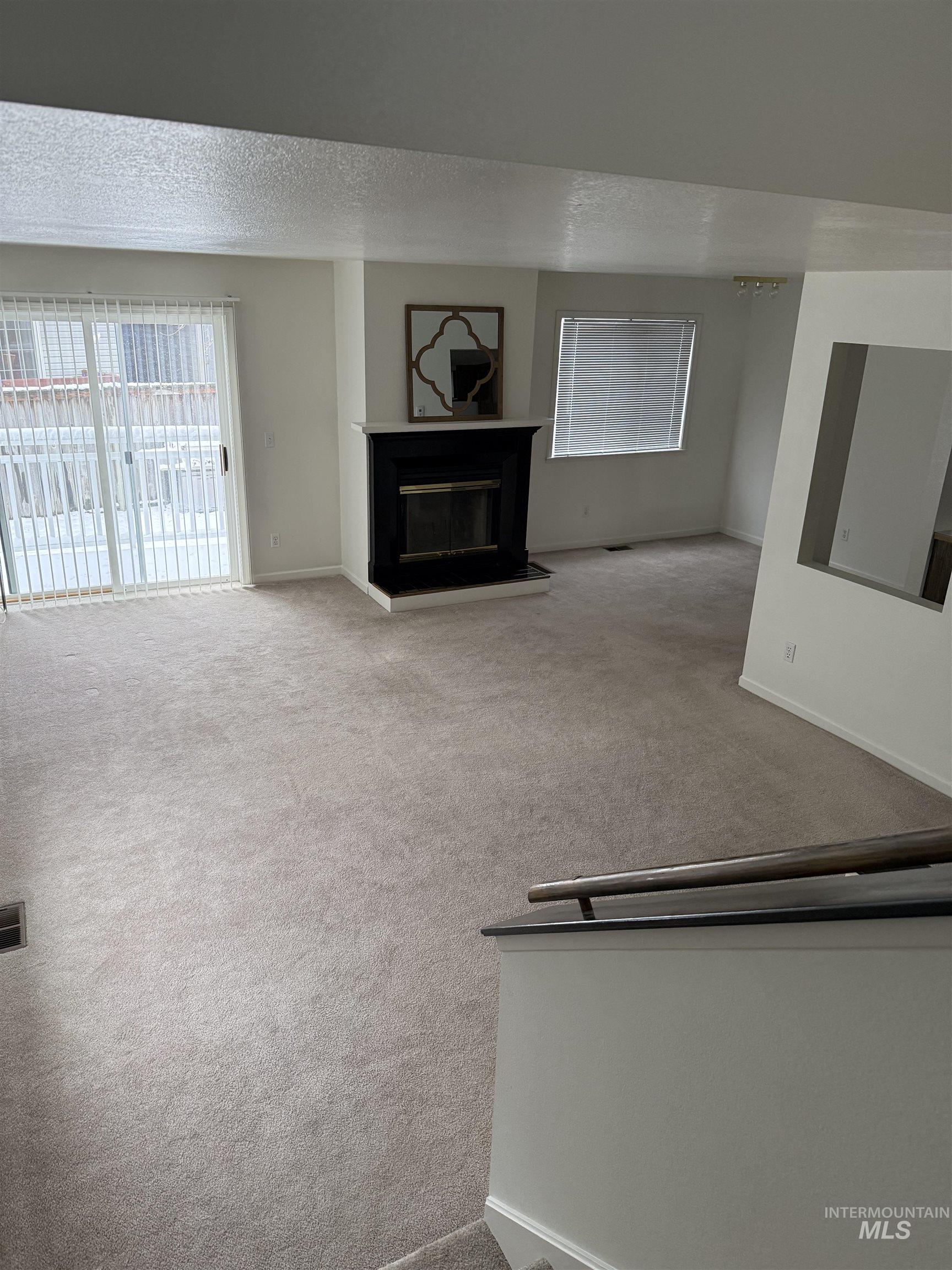 562 Deer Meadow, Moscow, Idaho 83843, 2 Bedrooms, 1.5 Bathrooms, Residential For Sale, Price $299,000, 98975553