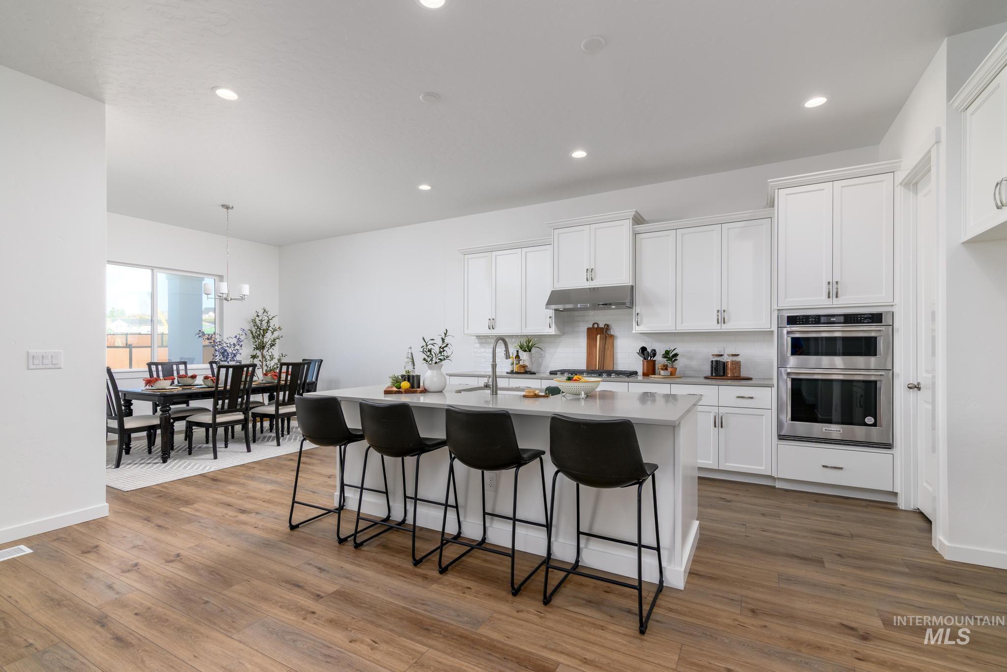 9800 W Novato St, Star, Idaho 83669, 3 Bedrooms, 2.5 Bathrooms, Residential For Sale, Price $634,000, 98975555