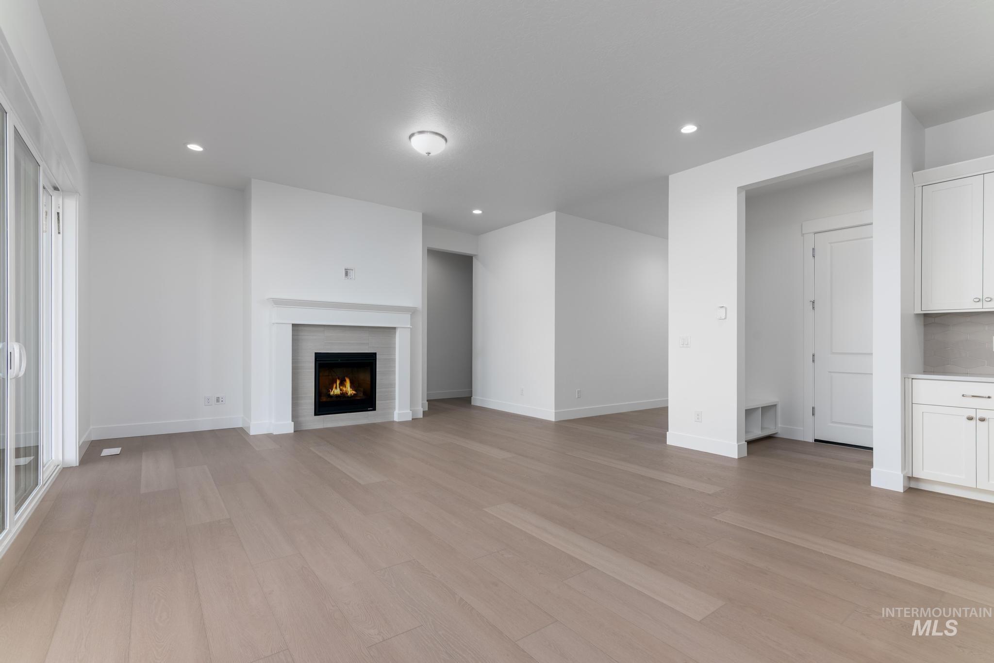 9800 W Novato St, Star, Idaho 83669, 3 Bedrooms, 2.5 Bathrooms, Residential For Sale, Price $619,000,MLS 98975555