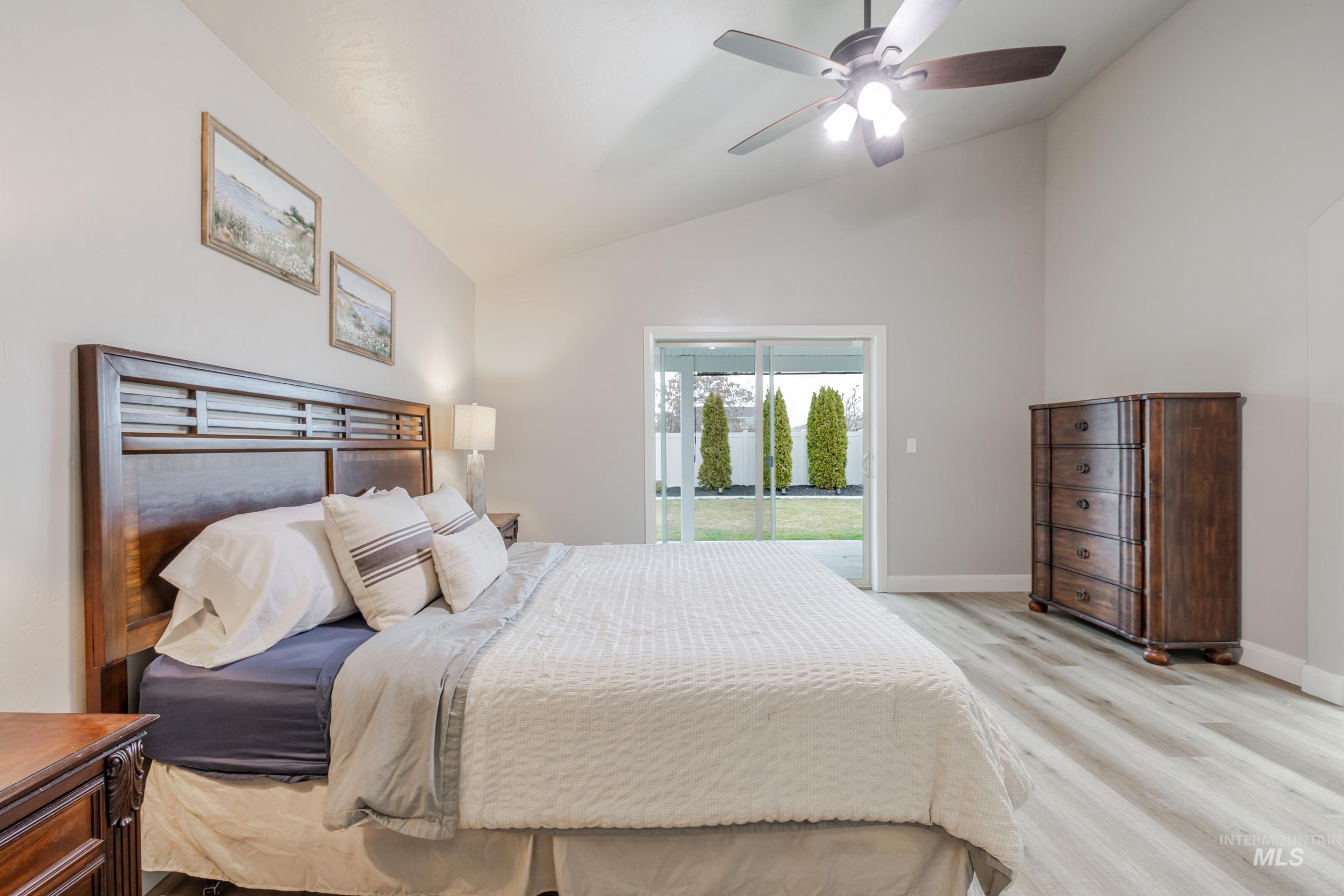 5262 W Los Flores, Meridian, Idaho 83646, 3 Bedrooms, 2 Bathrooms, Residential For Sale, Price $486,900,MLS 98975556