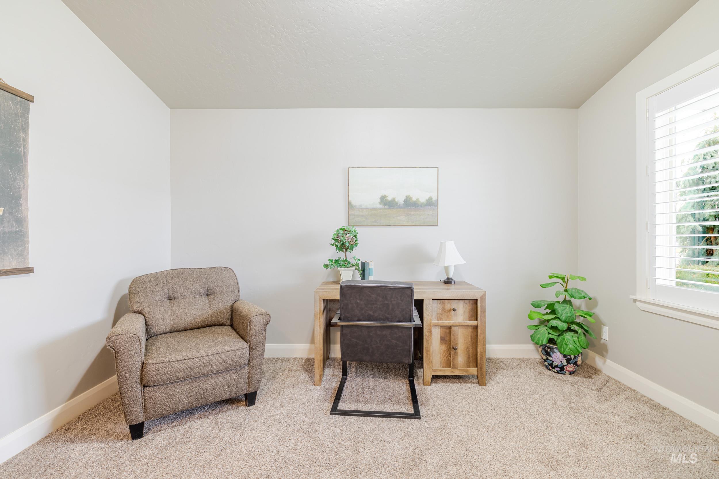 5262 W Los Flores, Meridian, Idaho 83646, 3 Bedrooms, 2 Bathrooms, Residential For Sale, Price $486,900,MLS 98975556