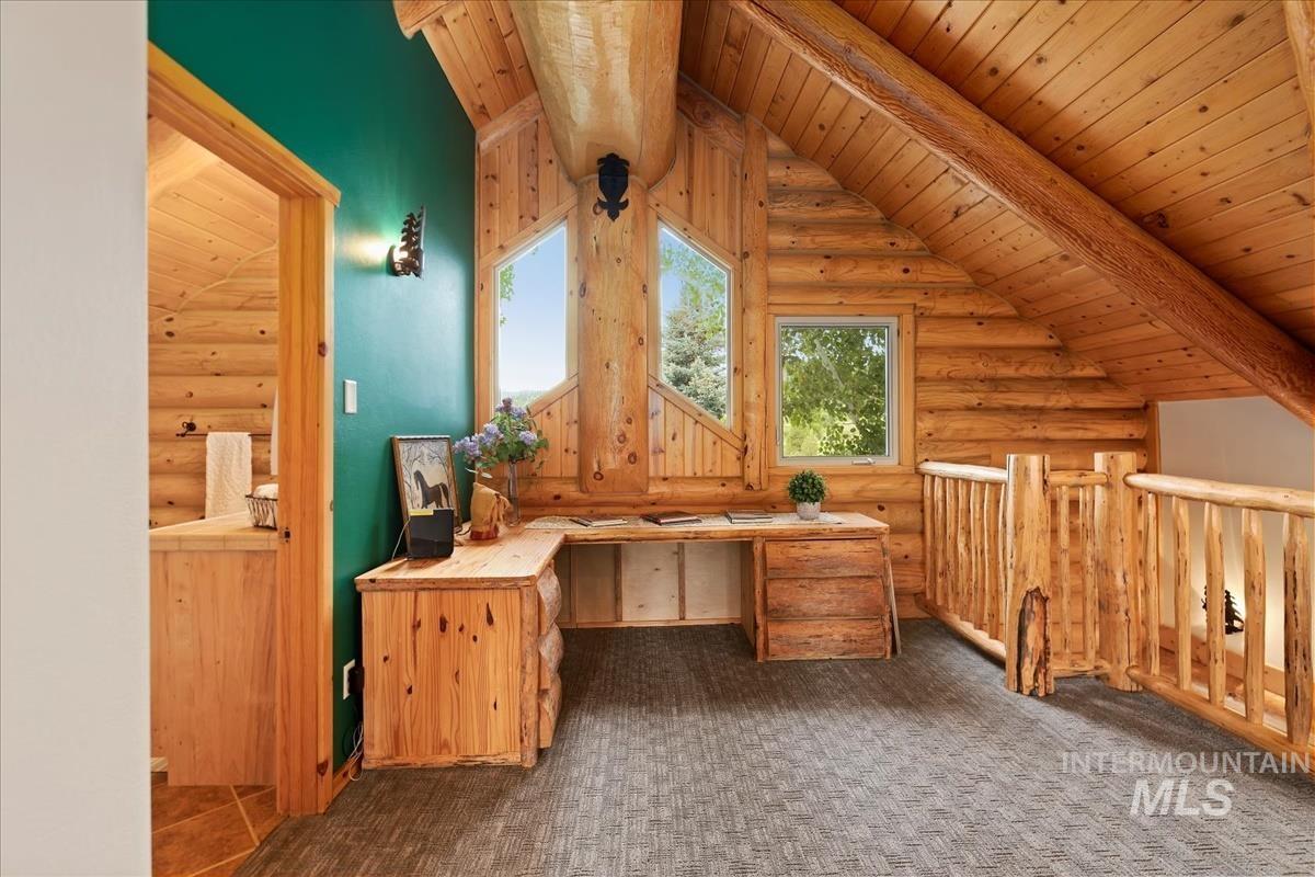 25 Bobcat Court, Garden Valley, Idaho 83622, 5 Bedrooms, 3.5 Bathrooms, Residential For Sale, Price $1,200,000,MLS 98975557