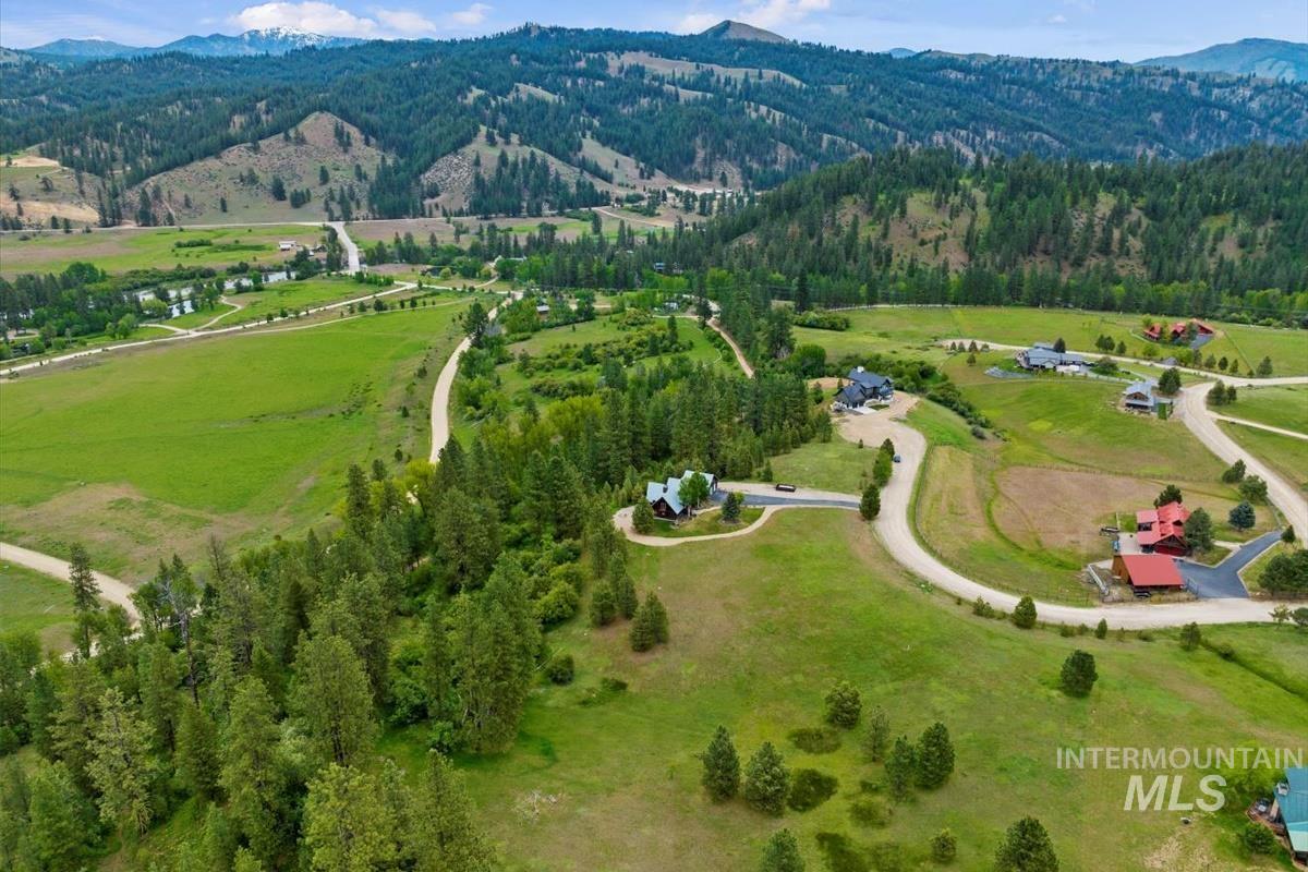 25 Bobcat Court, Garden Valley, Idaho 83622, 5 Bedrooms, 3.5 Bathrooms, Residential For Sale, Price $1,200,000,MLS 98975557