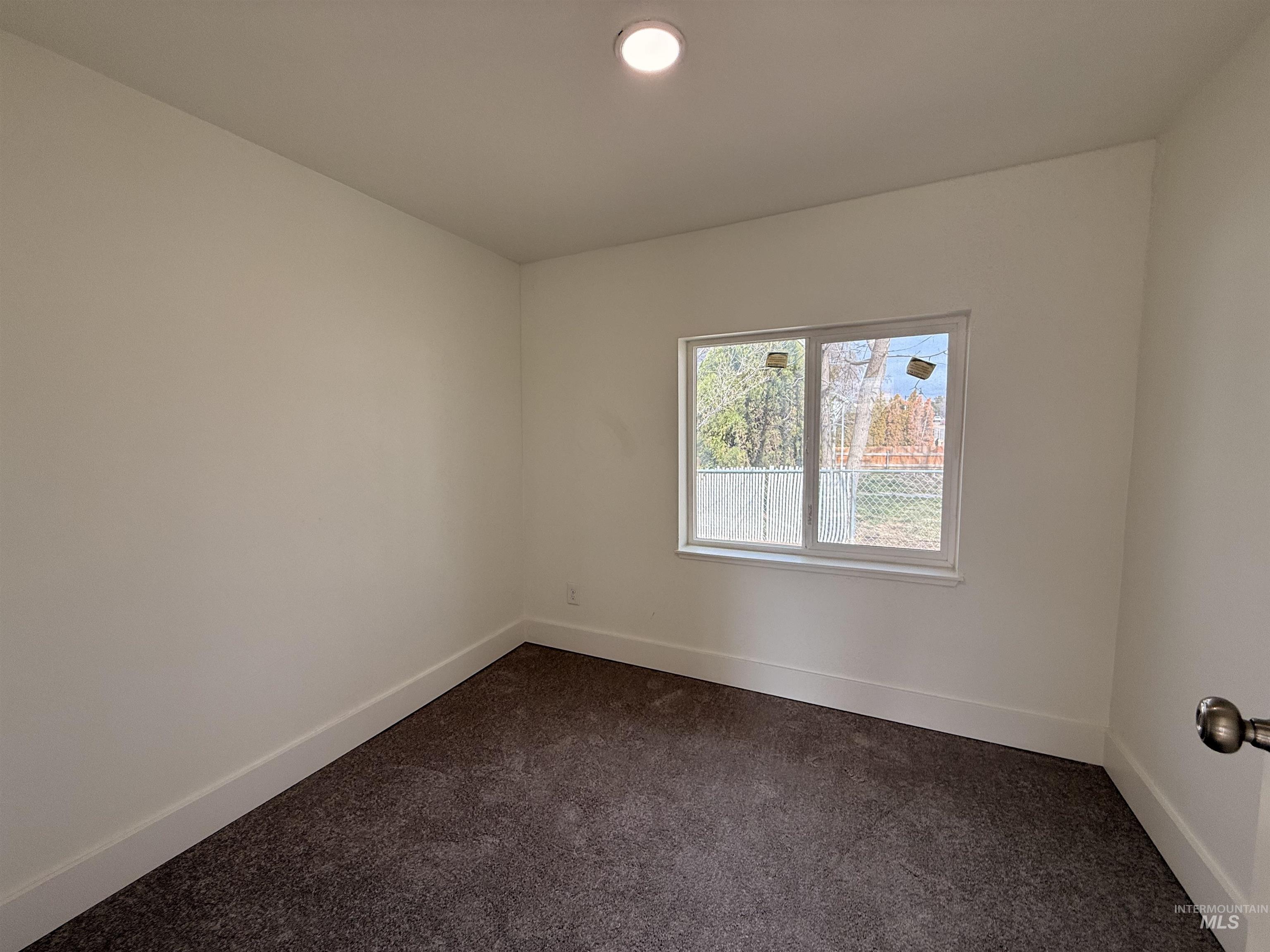 403 16TH Ave N, Nampa, Idaho 83687, 4 Bedrooms, 2 Bathrooms, Residential For Sale, Price $349,999,MLS 98975558