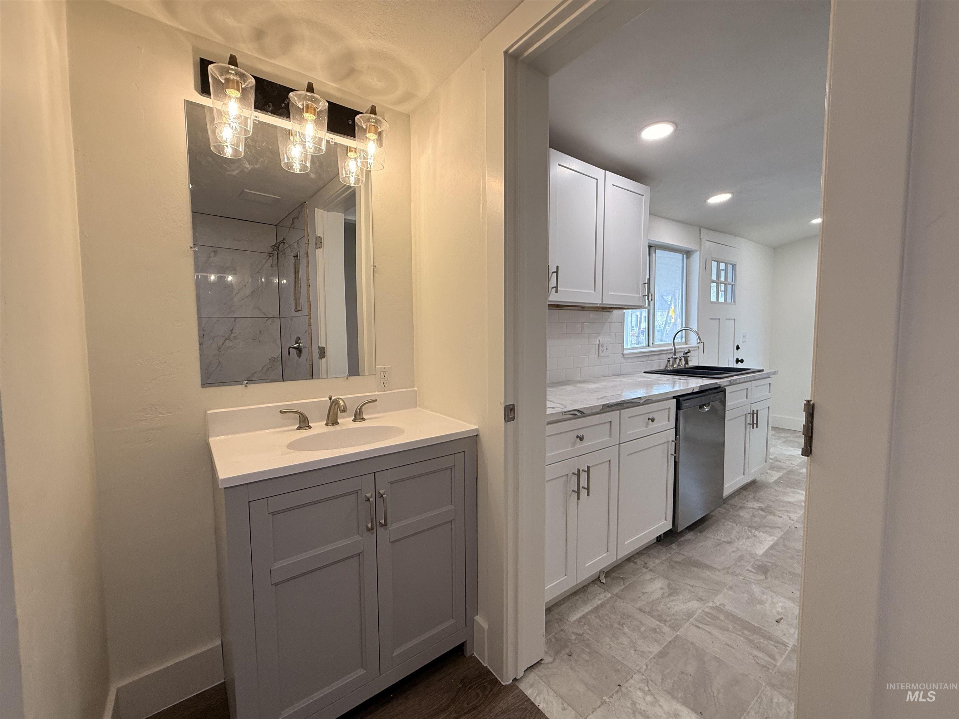 403 16TH Ave N, Nampa, Idaho 83687, 4 Bedrooms, 2 Bathrooms, Residential For Sale, Price $349,999,MLS 98975558