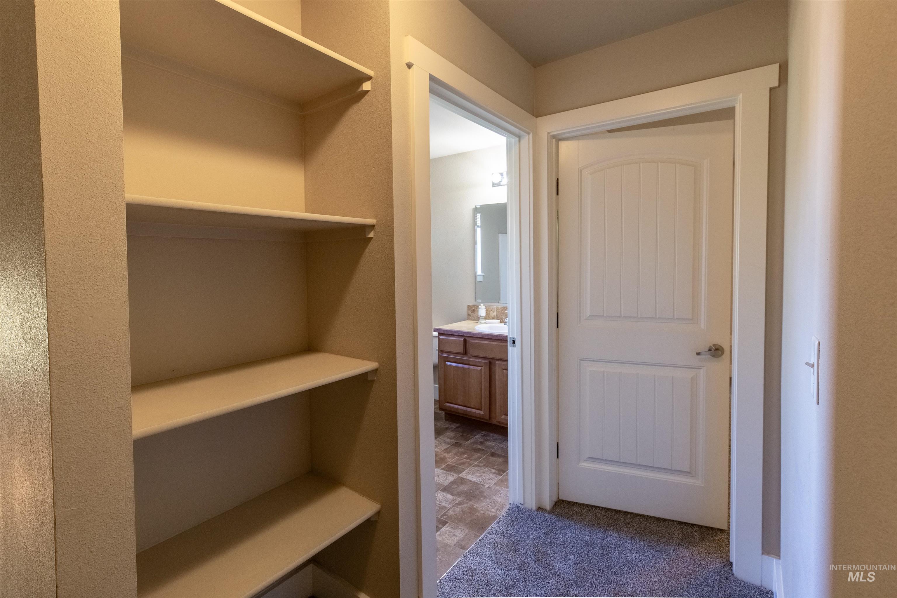 11073 W Garverdale Ln, Boise, Idaho 83713, 2 Bedrooms, 2 Bathrooms, Residential For Sale, Price $279,900,MLS 98975561