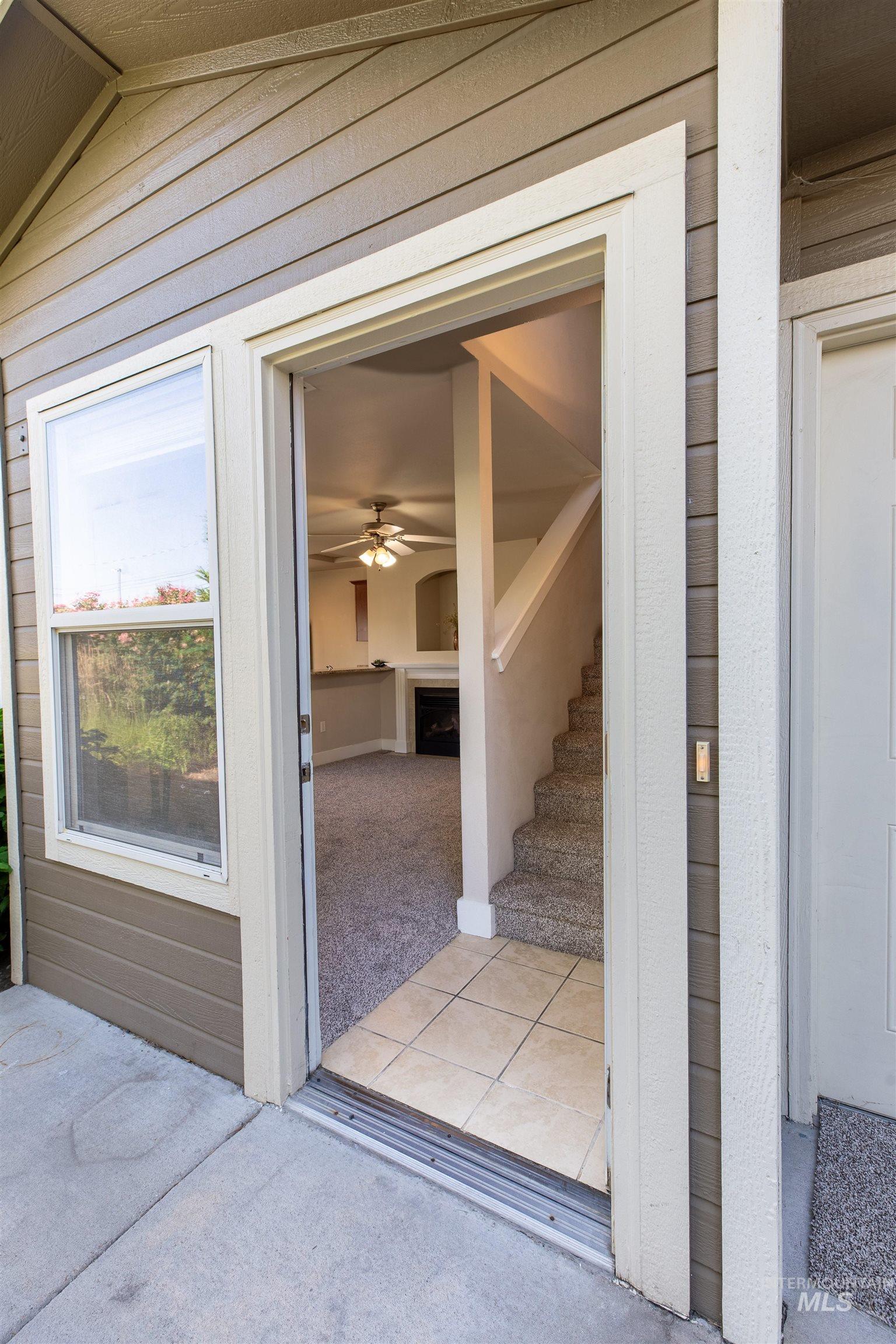 11073 W Garverdale Ln, Boise, Idaho 83713, 2 Bedrooms, 2 Bathrooms, Residential For Sale, Price $279,900,MLS 98975561