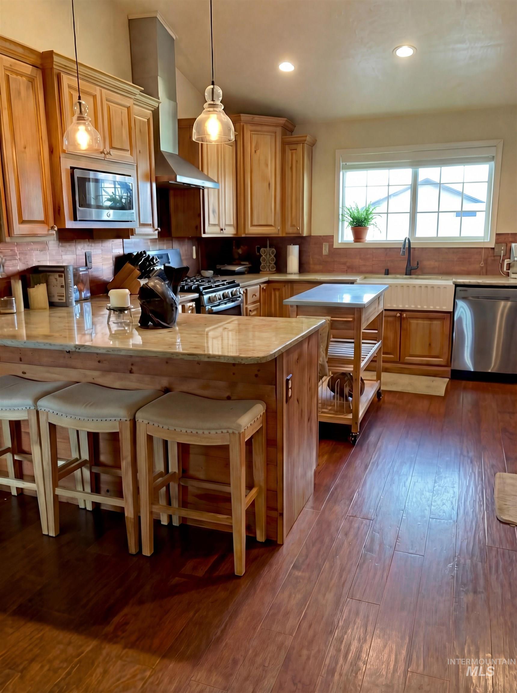 7694 Birch Ln, Nampa, Idaho 83687, 4 Bedrooms, 3 Bathrooms, Residential For Sale, Price $550,000,MLS 98975562