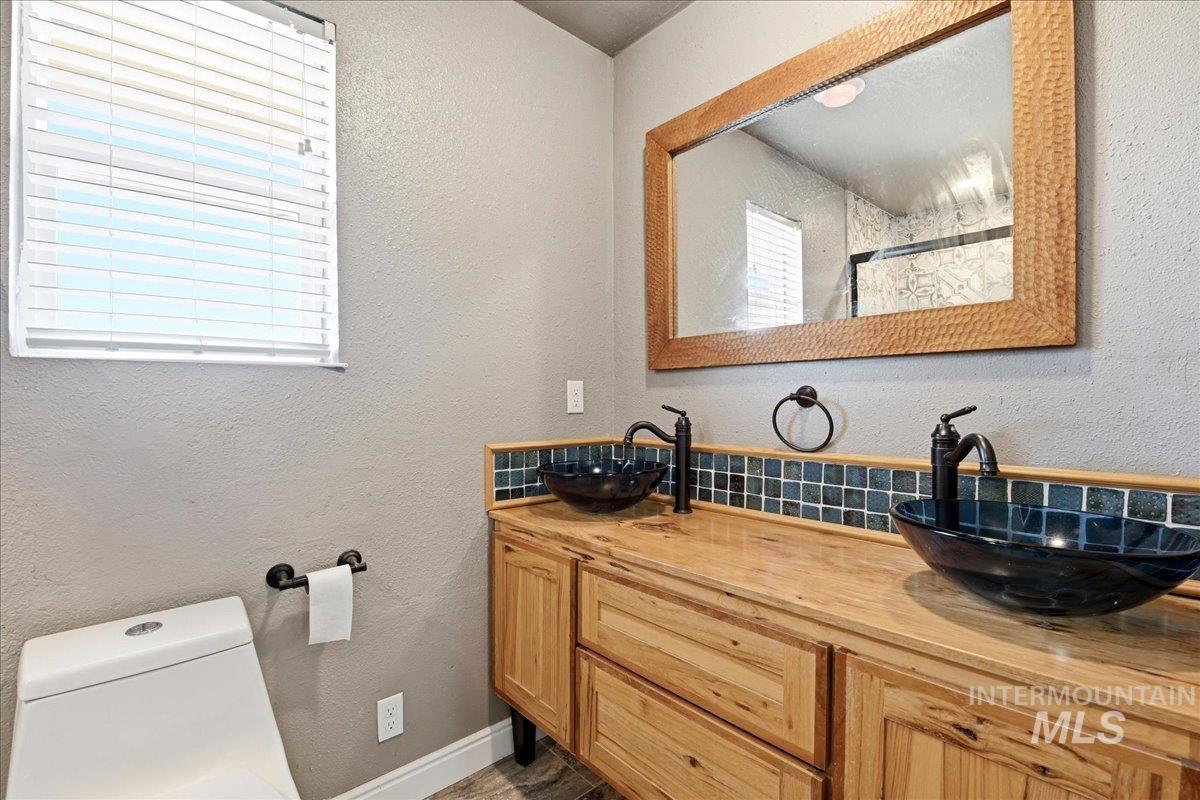 7694 Birch Ln, Nampa, Idaho 83687, 4 Bedrooms, 3 Bathrooms, Residential Income For Sale, Price $545,000, 98975563