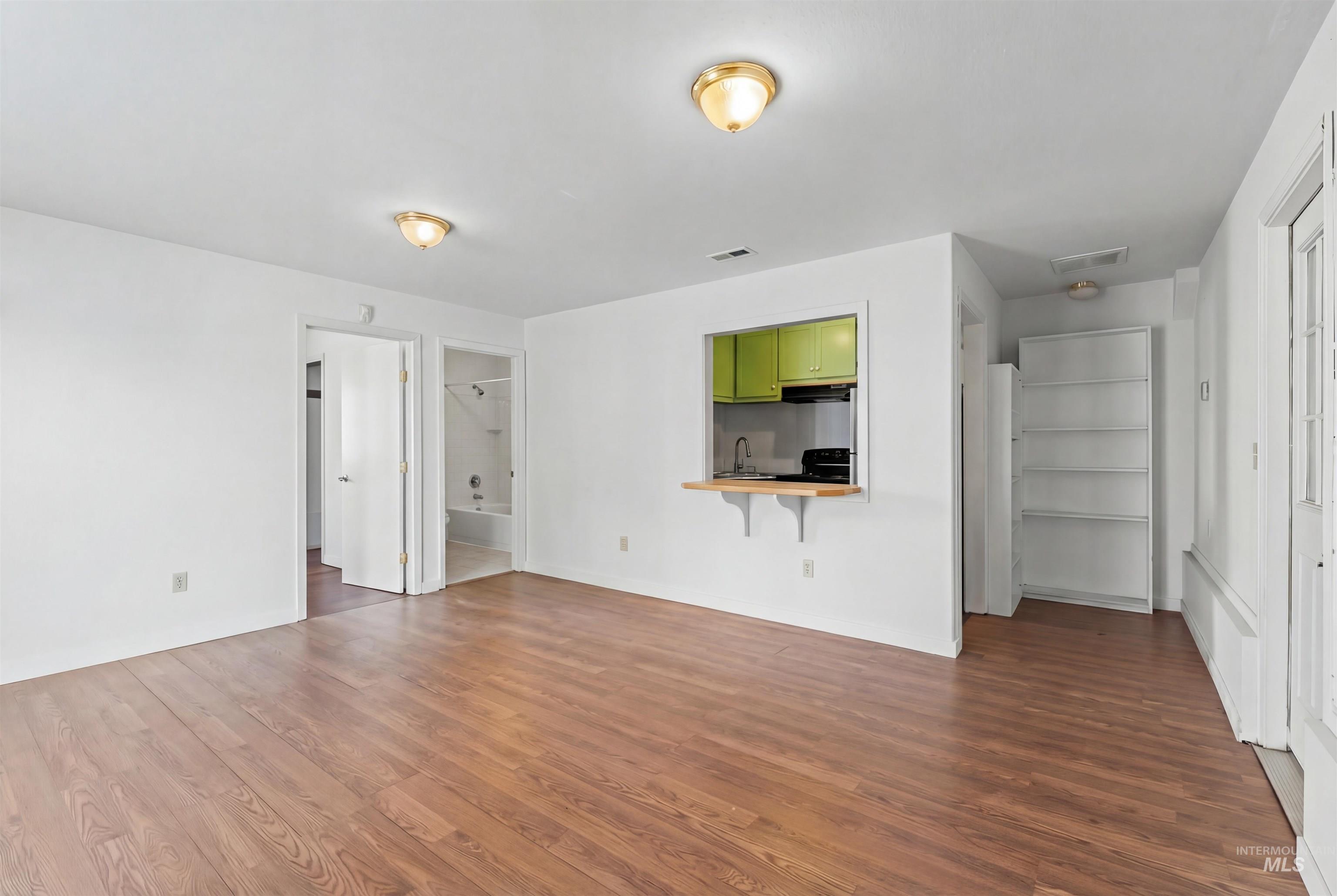 7694 Birch Ln, Nampa, Idaho 83687, 4 Bedrooms, 3 Bathrooms, Residential Income For Sale, Price $550,000,MLS 98975563