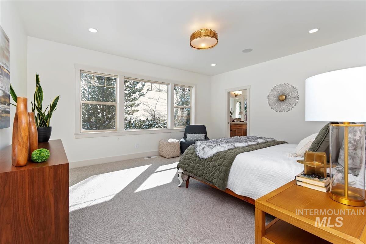 12126 N N Humphreys Way, Boise, Idaho 83714, 4 Bedrooms, 2 Bathrooms, Residential For Sale, Price $937,500,MLS 98975564