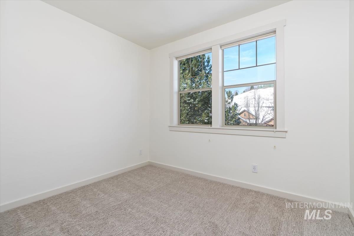 12126 N N Humphreys Way, Boise, Idaho 83714, 4 Bedrooms, 2 Bathrooms, Residential For Sale, Price $937,500,MLS 98975564