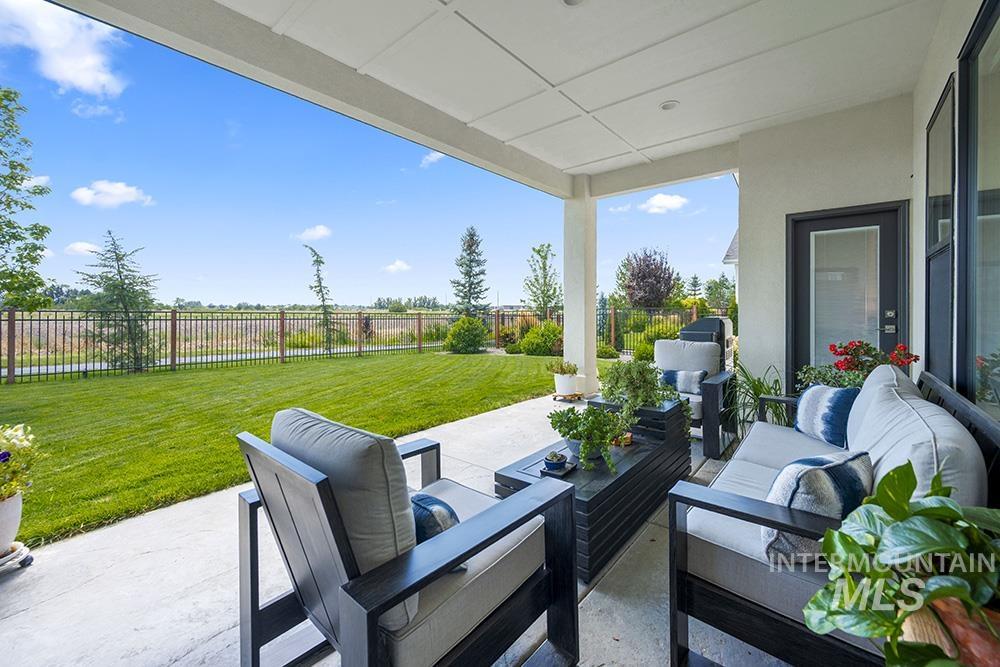 8059 W Corinthia St, Eagle, Idaho 83616, 4 Bedrooms, 2 Bathrooms, Residential For Sale, Price $825,000,MLS 98975566