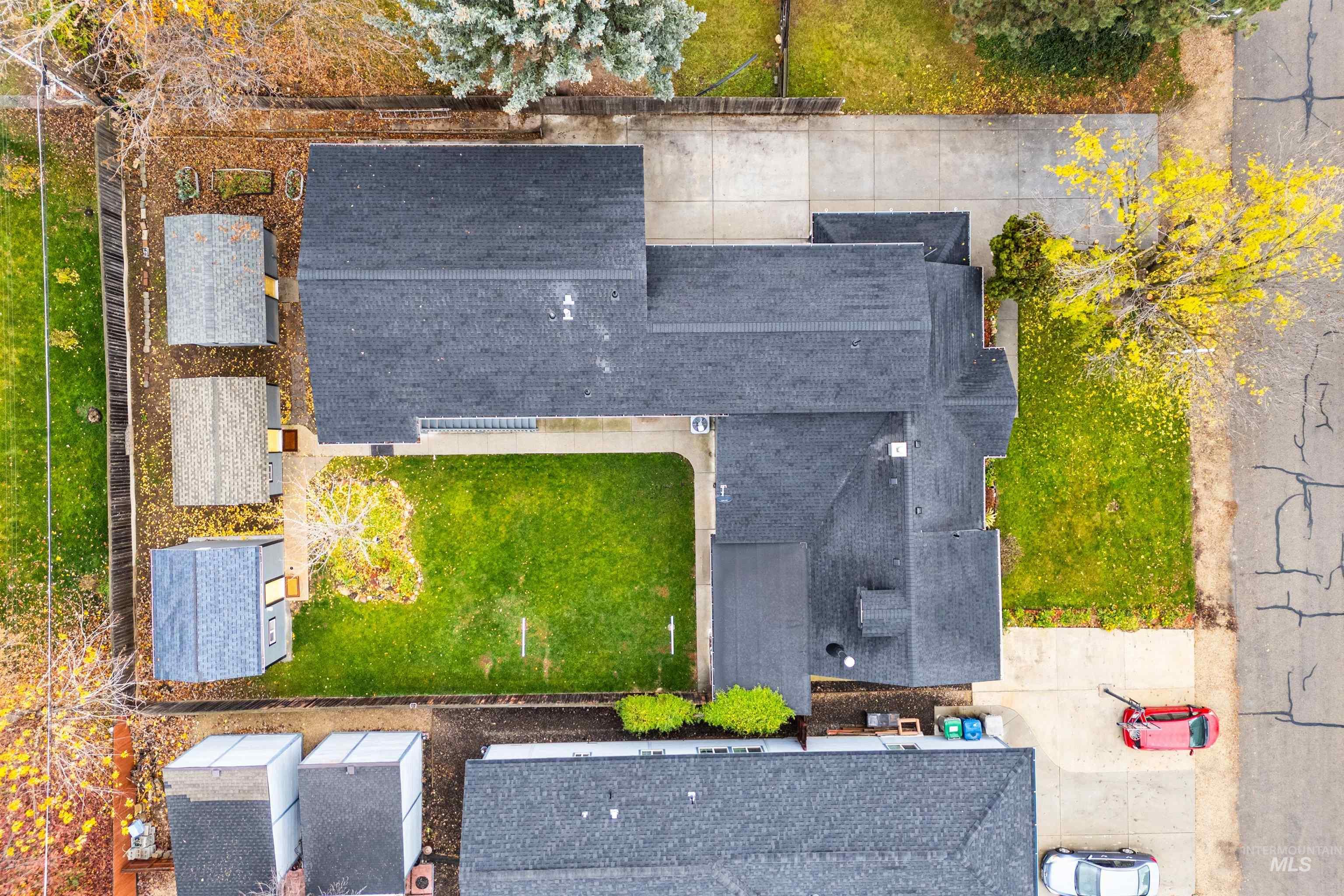 520 S Scott St, Boise, Idaho 83705-1817, 4 Bedrooms, 3.5 Bathrooms, Residential For Sale, Price $689,000,MLS 98975567