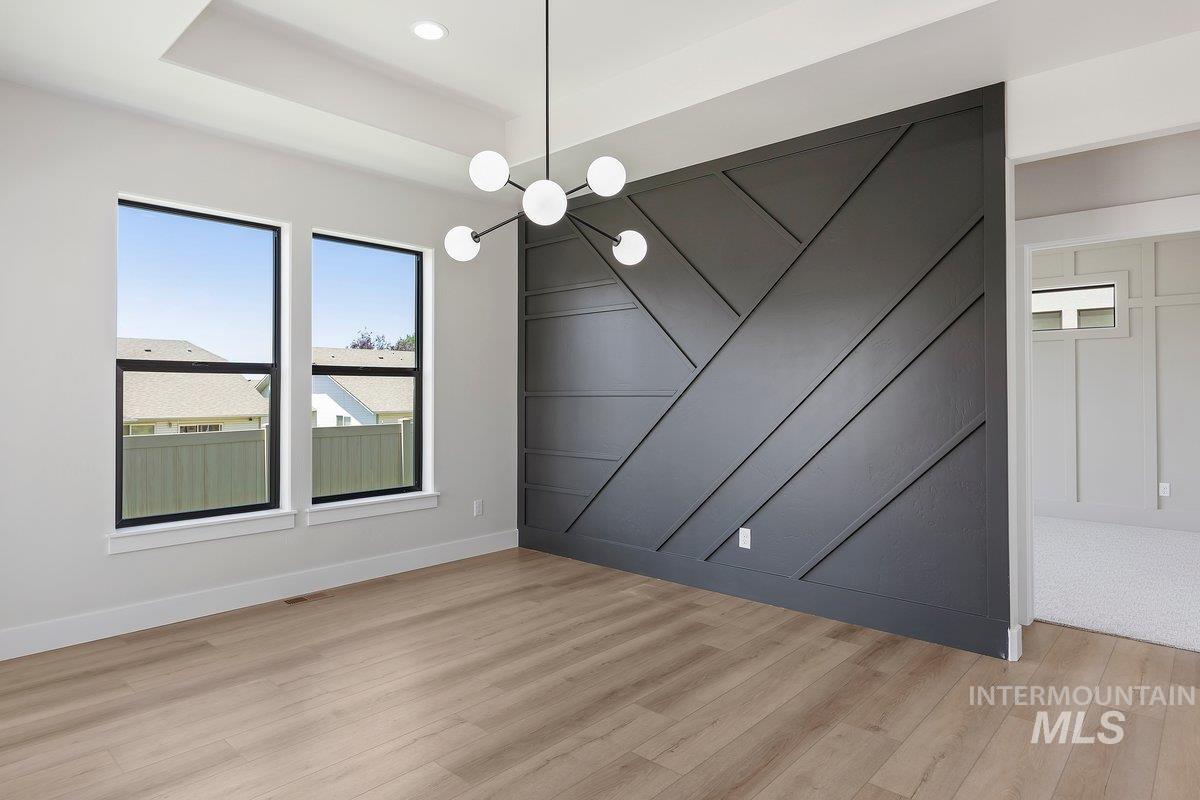 517 Canyon Falls Dr., Twin Falls, Idaho 83301, 3 Bedrooms, 2.5 Bathrooms, Residential For Sale, Price $545,000,MLS 98975573