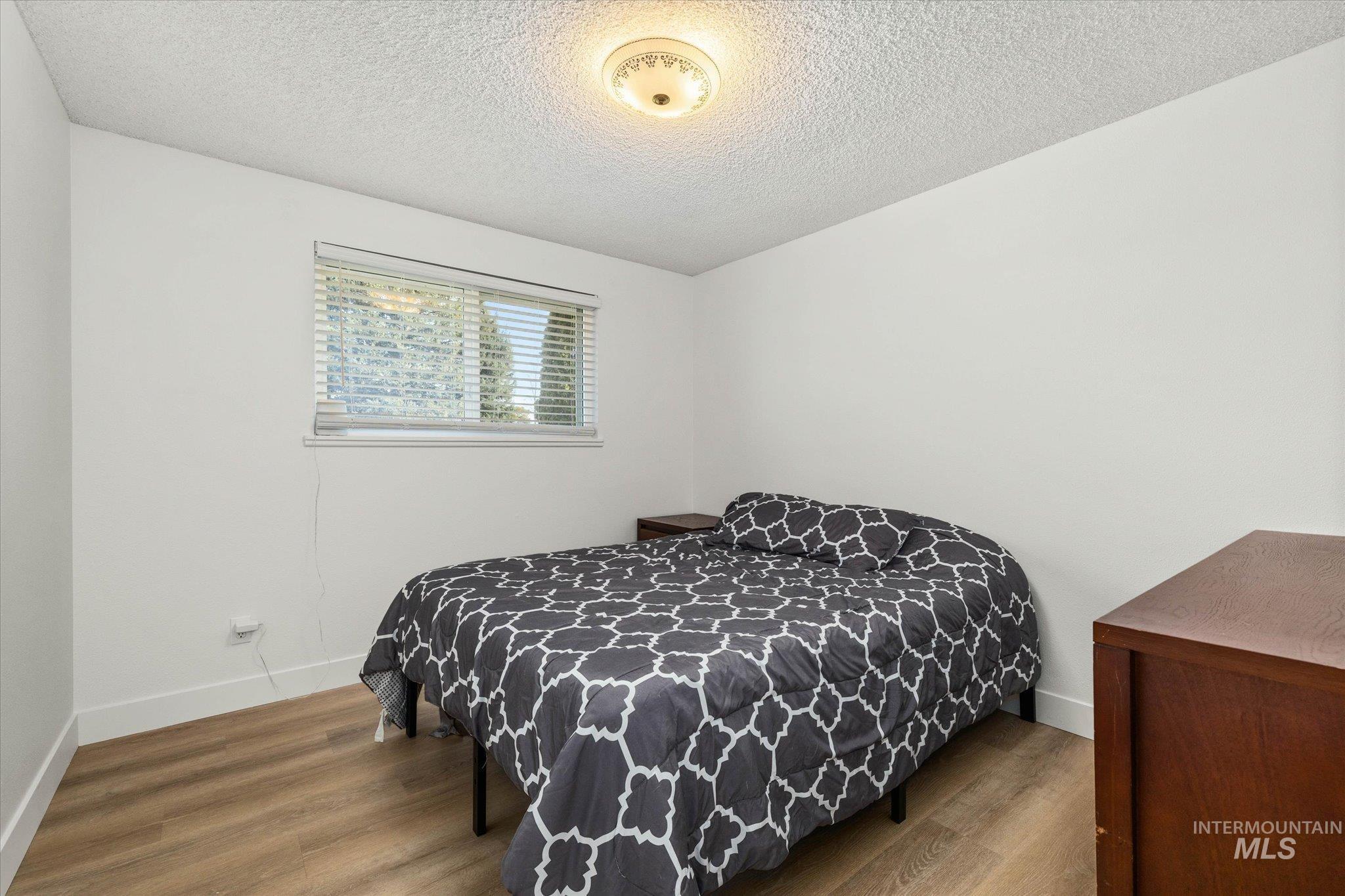 1205 Teton Avenue, Caldwell, Idaho 83605, 3 Bedrooms, 1.5 Bathrooms, Residential For Sale, Price $360,000,MLS 98975574