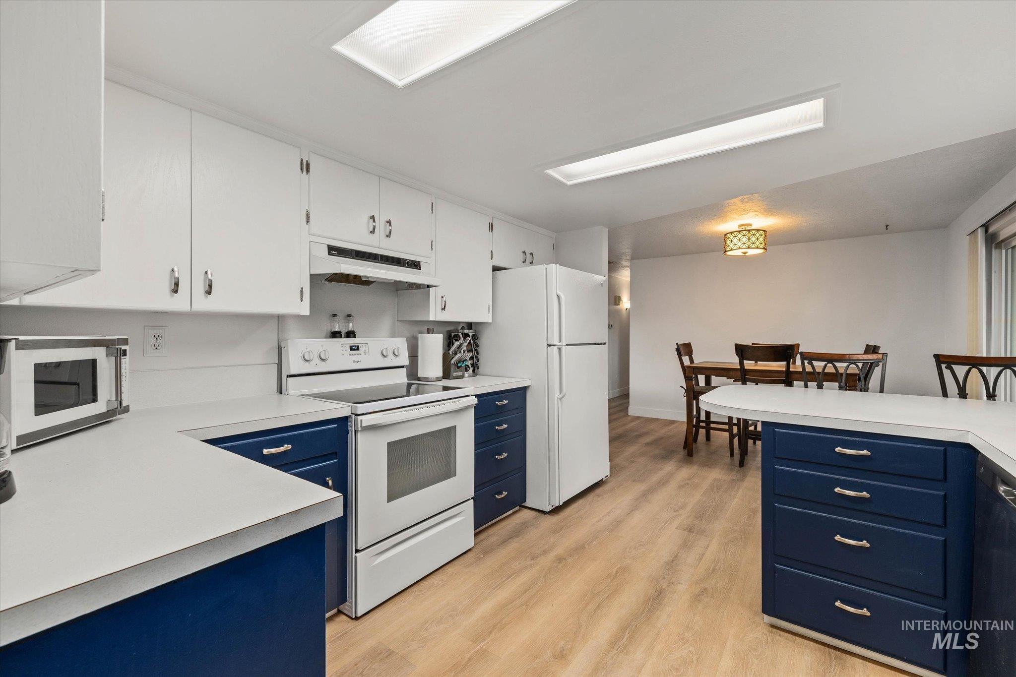 1205 Teton Avenue, Caldwell, Idaho 83605, 3 Bedrooms, 1.5 Bathrooms, Residential For Sale, Price $360,000,MLS 98975574