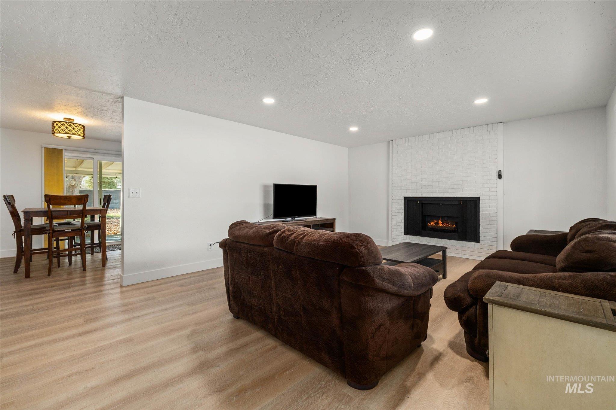 1205 Teton Avenue, Caldwell, Idaho 83605, 3 Bedrooms, 1.5 Bathrooms, Residential For Sale, Price $360,000,MLS 98975574