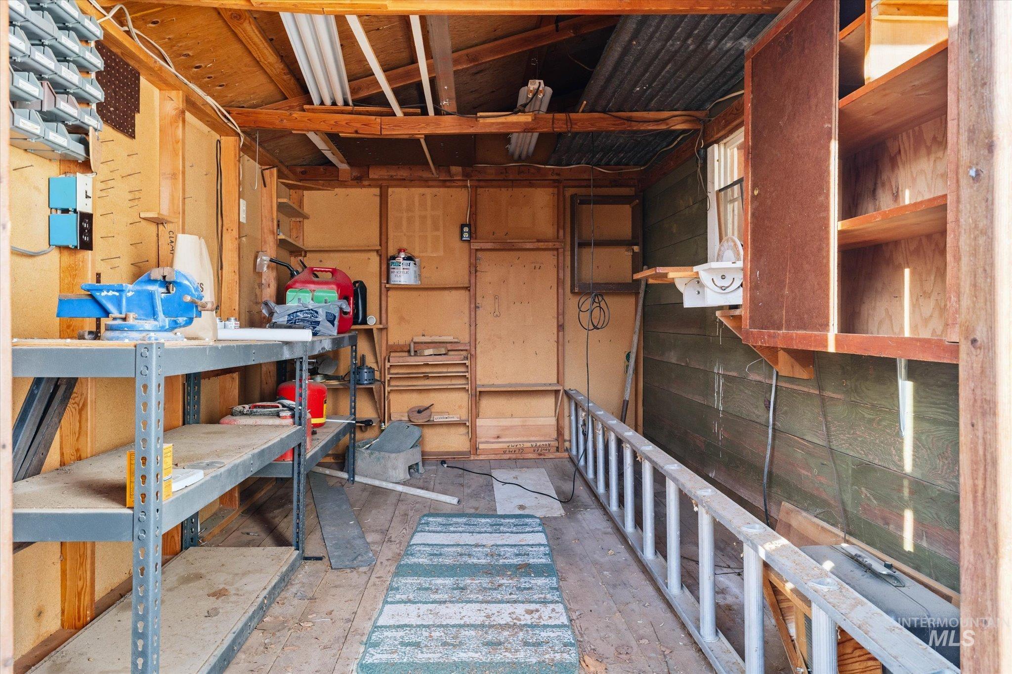 1205 Teton Avenue, Caldwell, Idaho 83605, 3 Bedrooms, 1.5 Bathrooms, Residential For Sale, Price $360,000,MLS 98975574