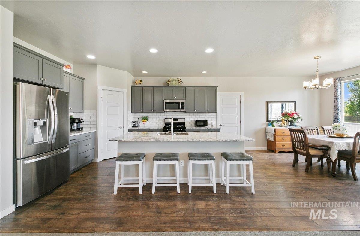 221 E Ensenada Drive, Meridian, Idaho 83642, 4 Bedrooms, 2.5 Bathrooms, Residential For Sale, Price $617,000,MLS 98975577