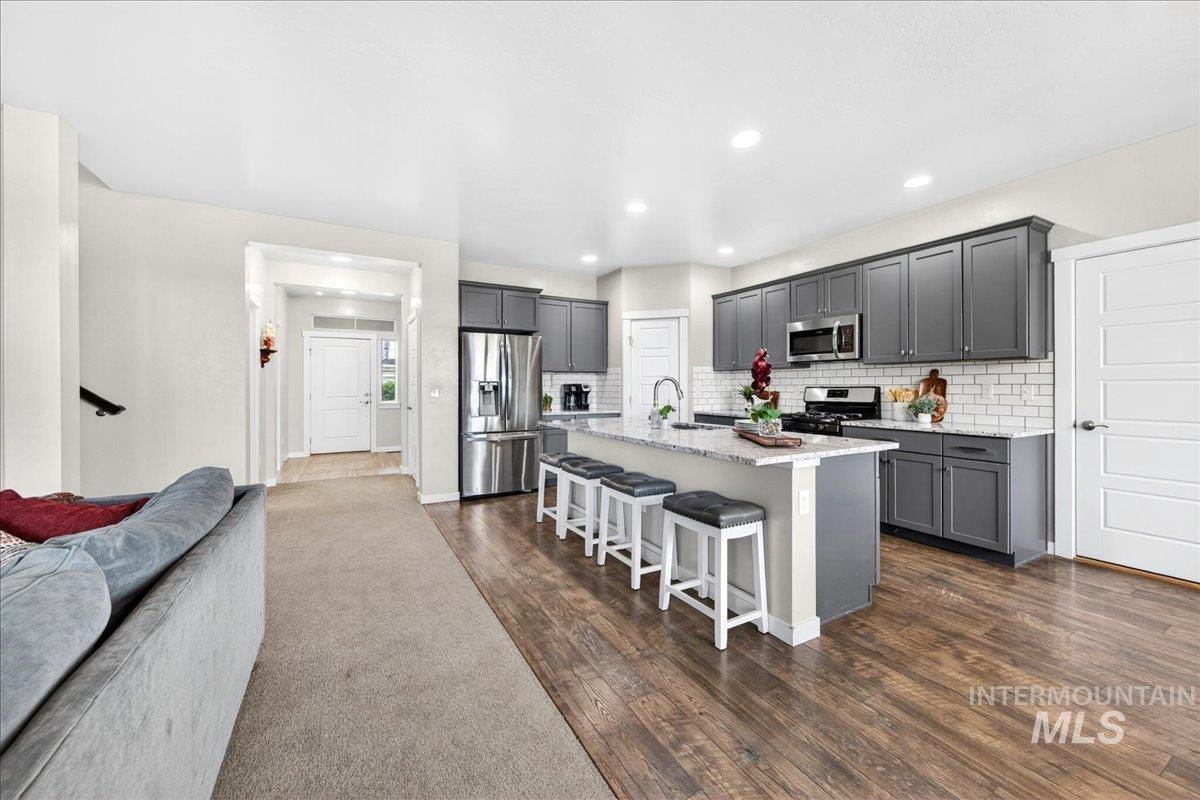 221 E Ensenada Drive, Meridian, Idaho 83646, 4 Bedrooms, 2.5 Bathrooms, Residential For Sale, Price $617,000,MLS 98975577