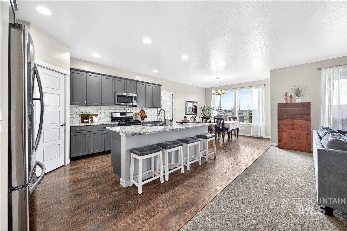 221 E Ensenada Drive, Meridian, Idaho 83646, 4 Bedrooms, 2.5 Bathrooms, Residential For Sale, Price $617,000,MLS 98975577