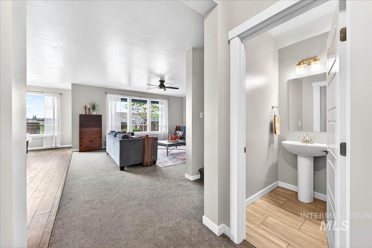 221 E Ensenada Drive, Meridian, Idaho 83646, 4 Bedrooms, 2.5 Bathrooms, Residential For Sale, Price $617,000,MLS 98975577