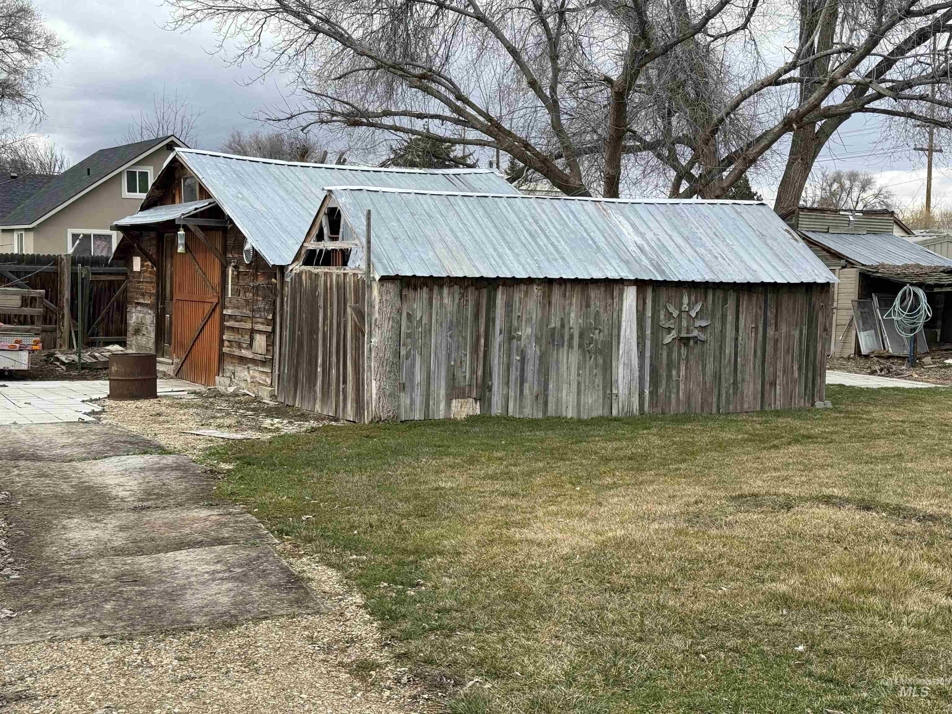 1415/1411 S Fern St, Nampa, Idaho 83686-7415, 2 Bedrooms, 1 Bathroom, Residential For Sale, Price $440,000,MLS 98975579