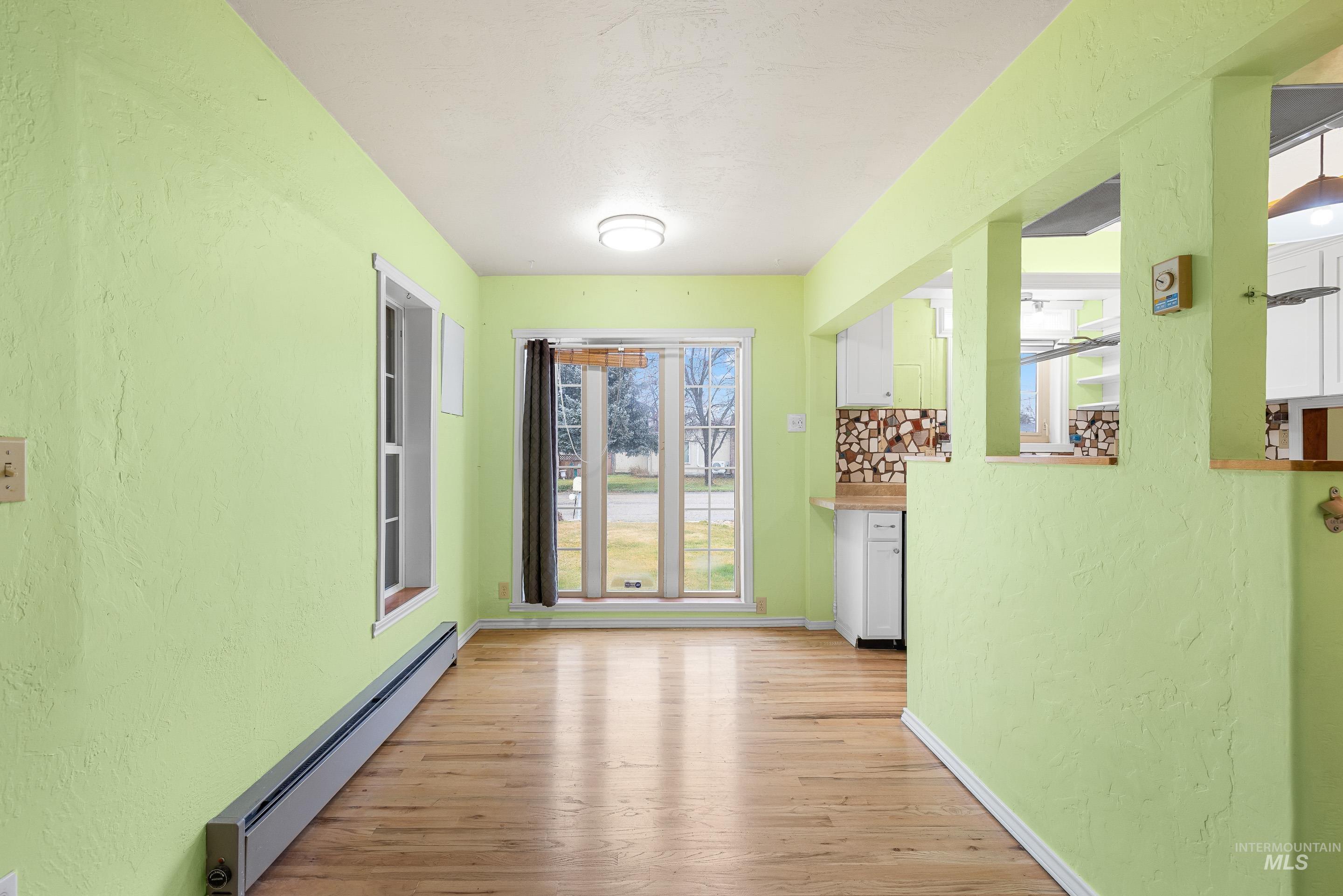 1415/1411 S Fern St, Nampa, Idaho 83686-7415, 2 Bedrooms, 1 Bathroom, Residential For Sale, Price $440,000,MLS 98975579