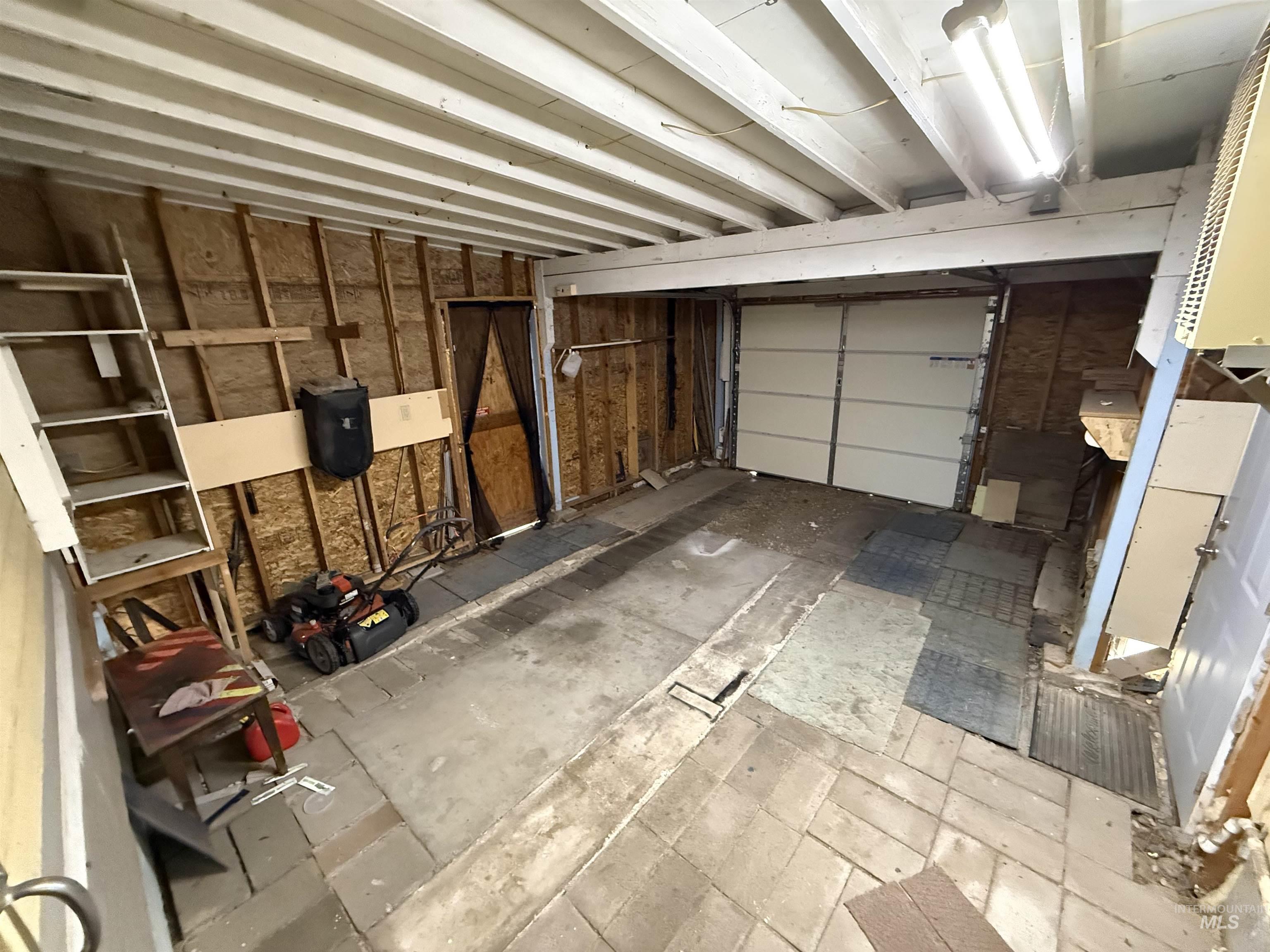 1415/1411 S Fern St, Nampa, Idaho 83686-7415, 2 Bedrooms, 1 Bathroom, Residential For Sale, Price $440,000,MLS 98975579