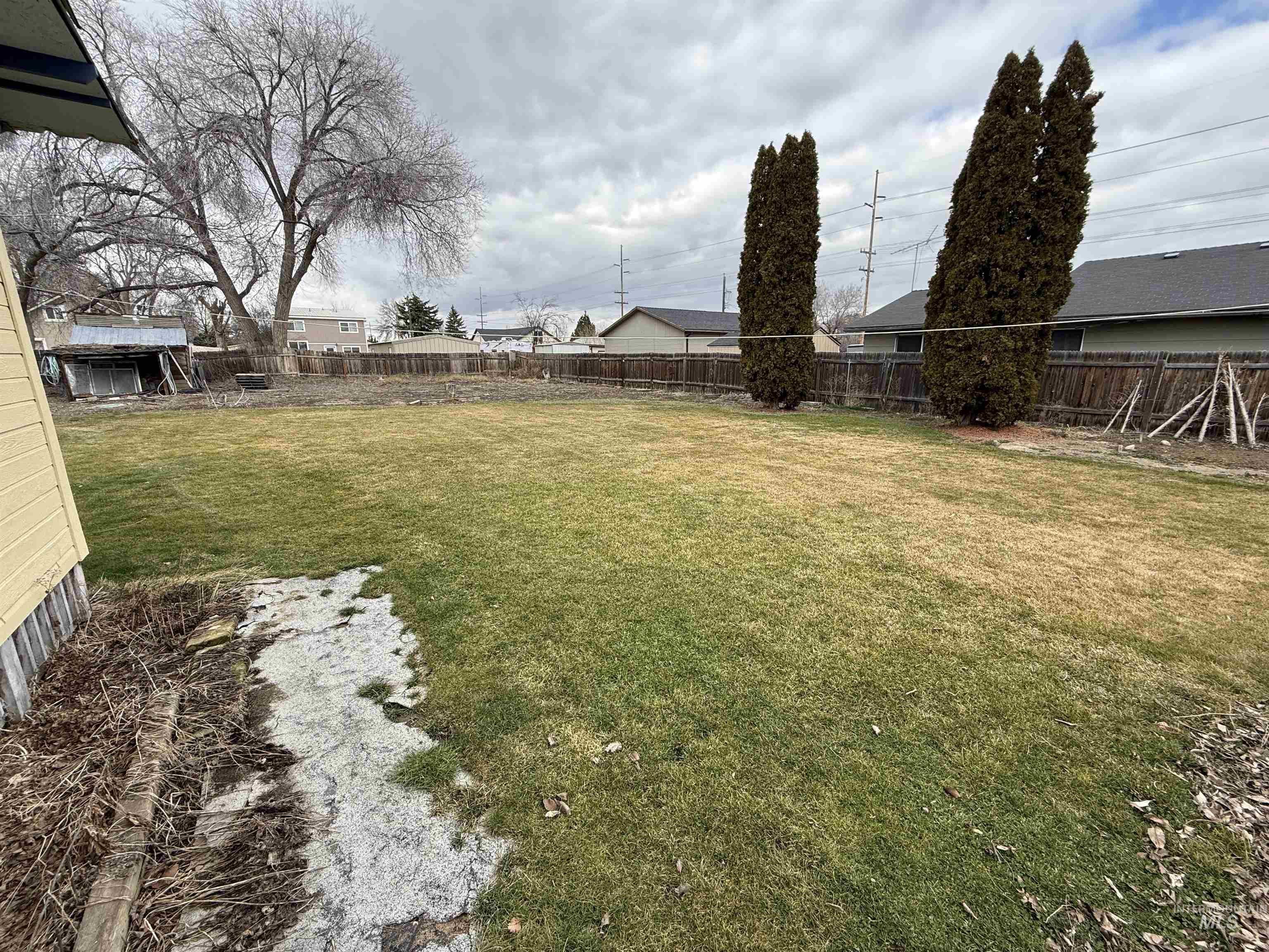 1415/1411 S Fern St, Nampa, Idaho 83686-7415, 2 Bedrooms, 1 Bathroom, Residential For Sale, Price $440,000,MLS 98975579