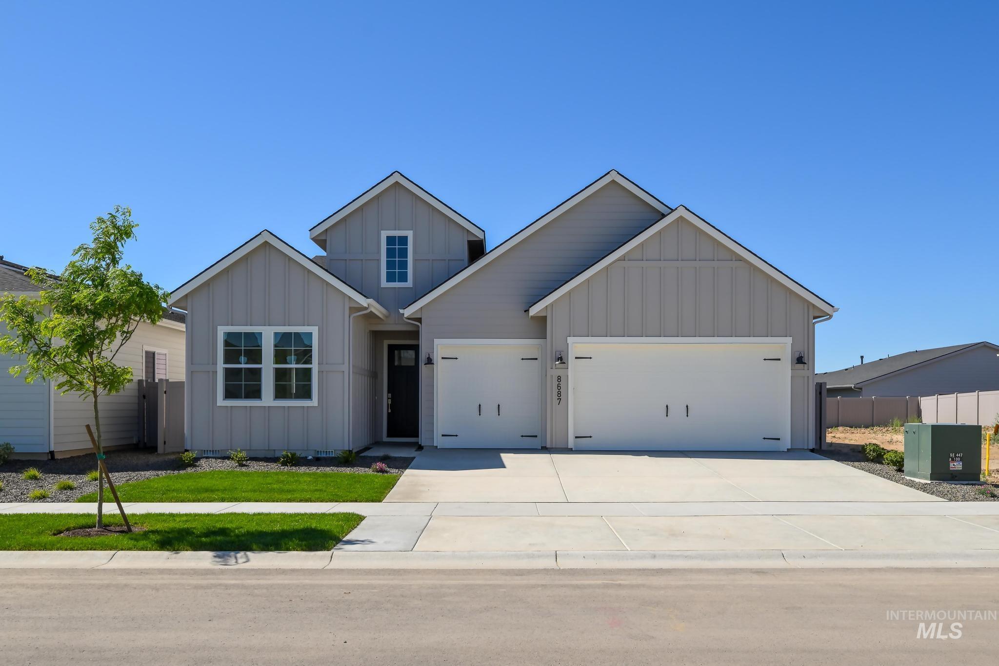 8687 W Stock Bridge St, Star, Idaho 83669, 2 Bedrooms, 2.5 Bathrooms, Residential For Sale, Price $679,000,MLS 98975583
