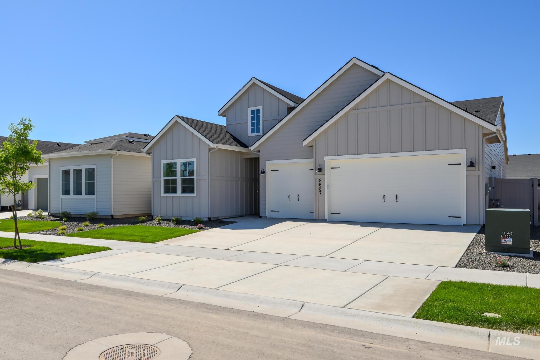 8687 W Stock Bridge St, Star, Idaho 83669, 2 Bedrooms, 2.5 Bathrooms, Residential For Sale, Price $679,000,MLS 98975583