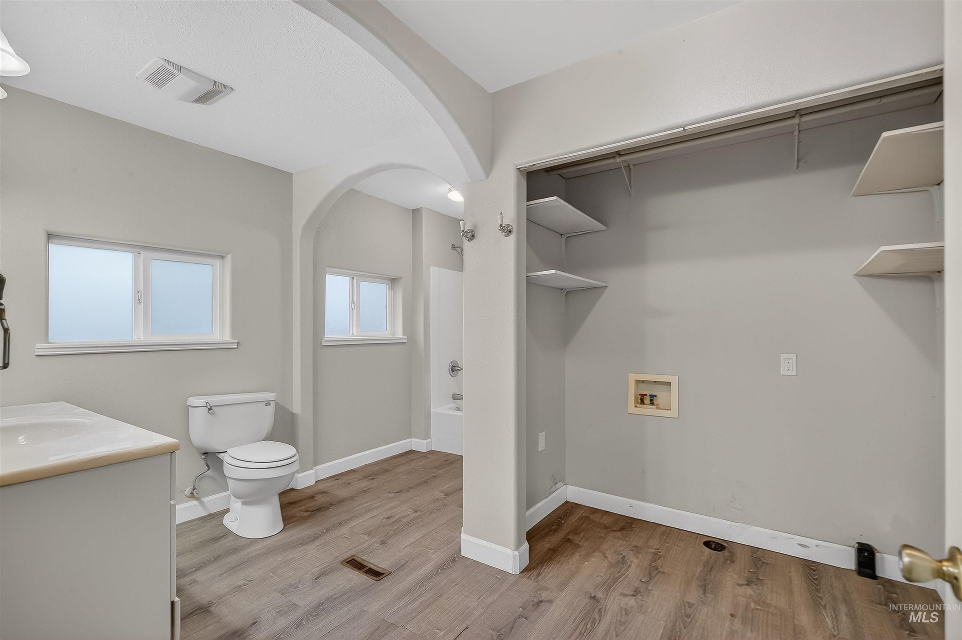 833 8th St, Clarkston, Washington 99403, 2 Bedrooms, 1 Bathroom, Residential For Sale, Price $289,000,MLS 98975584