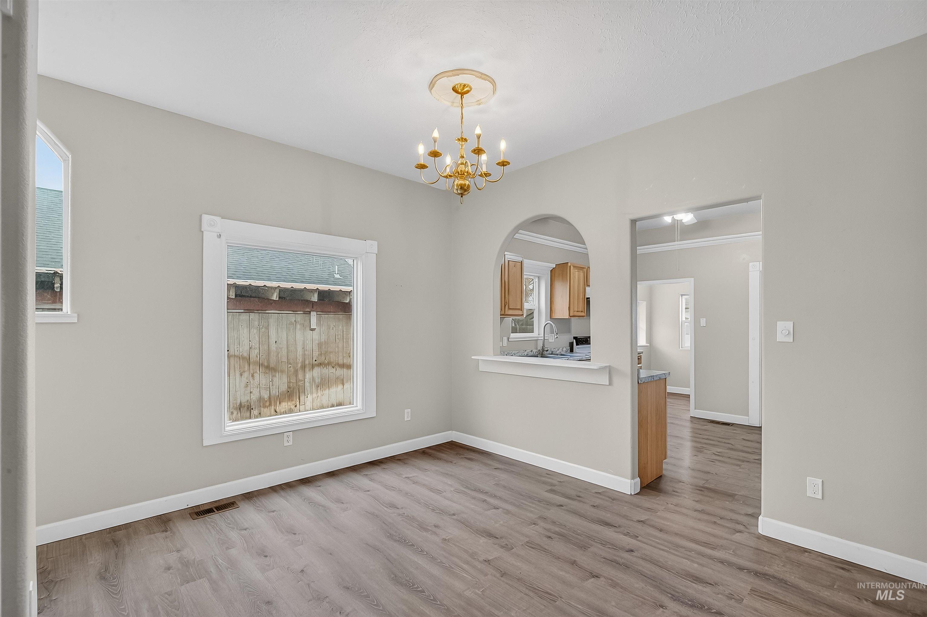 833 8th St, Clarkston, Washington 99403, 2 Bedrooms, 1 Bathroom, Residential For Sale, Price $289,000,MLS 98975584