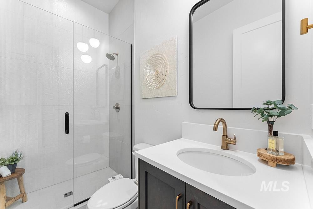 5788 E Marmount, Boise, Idaho 83716, 6 Bedrooms, 4 Bathrooms, Residential For Sale, Price $1,799,000,MLS 98975585