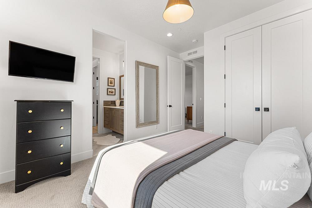 5788 E Marmount, Boise, Idaho 83716, 6 Bedrooms, 4 Bathrooms, Residential For Sale, Price $1,799,000,MLS 98975585