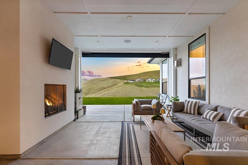 5788 E Marmount, Boise, Idaho 83716, 6 Bedrooms, 4 Bathrooms, Residential For Sale, Price $1,799,000,MLS 98975585