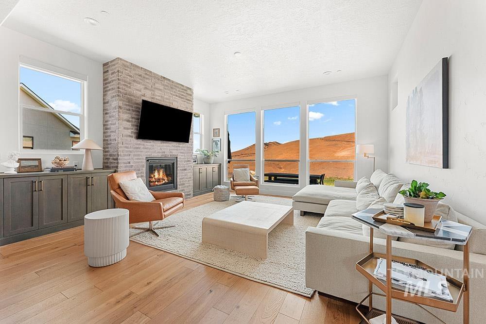 5788 E Marmount, Boise, Idaho 83716, 6 Bedrooms, 4 Bathrooms, Residential For Sale, Price $1,799,000,MLS 98975585