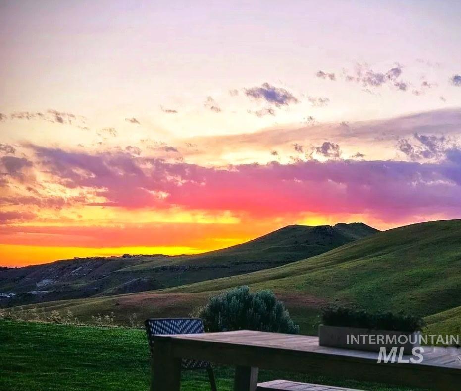 5788 E Marmount, Boise, Idaho 83716, 6 Bedrooms, 4 Bathrooms, Residential For Sale, Price $1,799,000,MLS 98975585