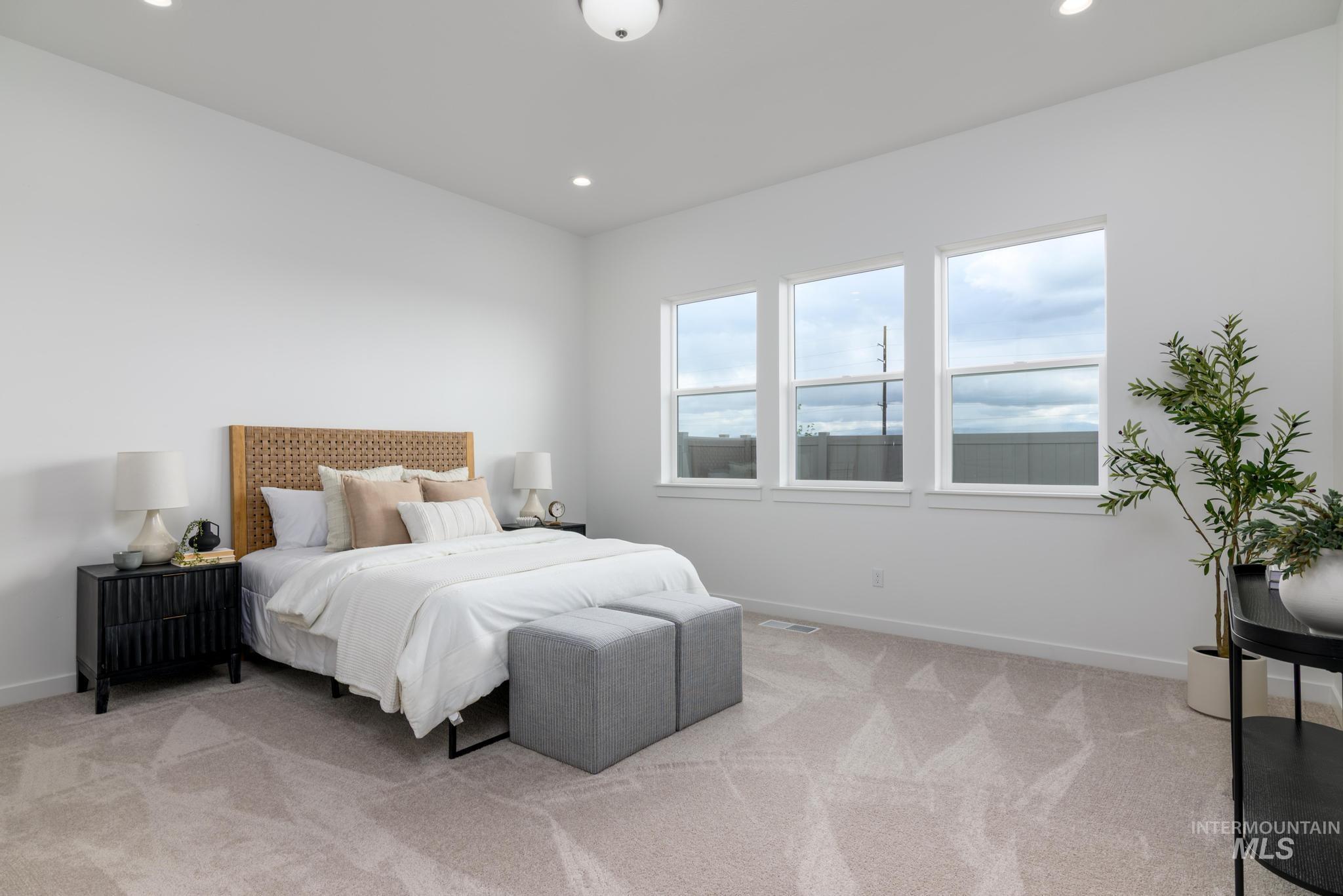 8525 W Stock Bridge St, Star, Idaho 83669, 2 Bedrooms, 2.5 Bathrooms, Residential For Sale, Price $699,000,MLS 98975587